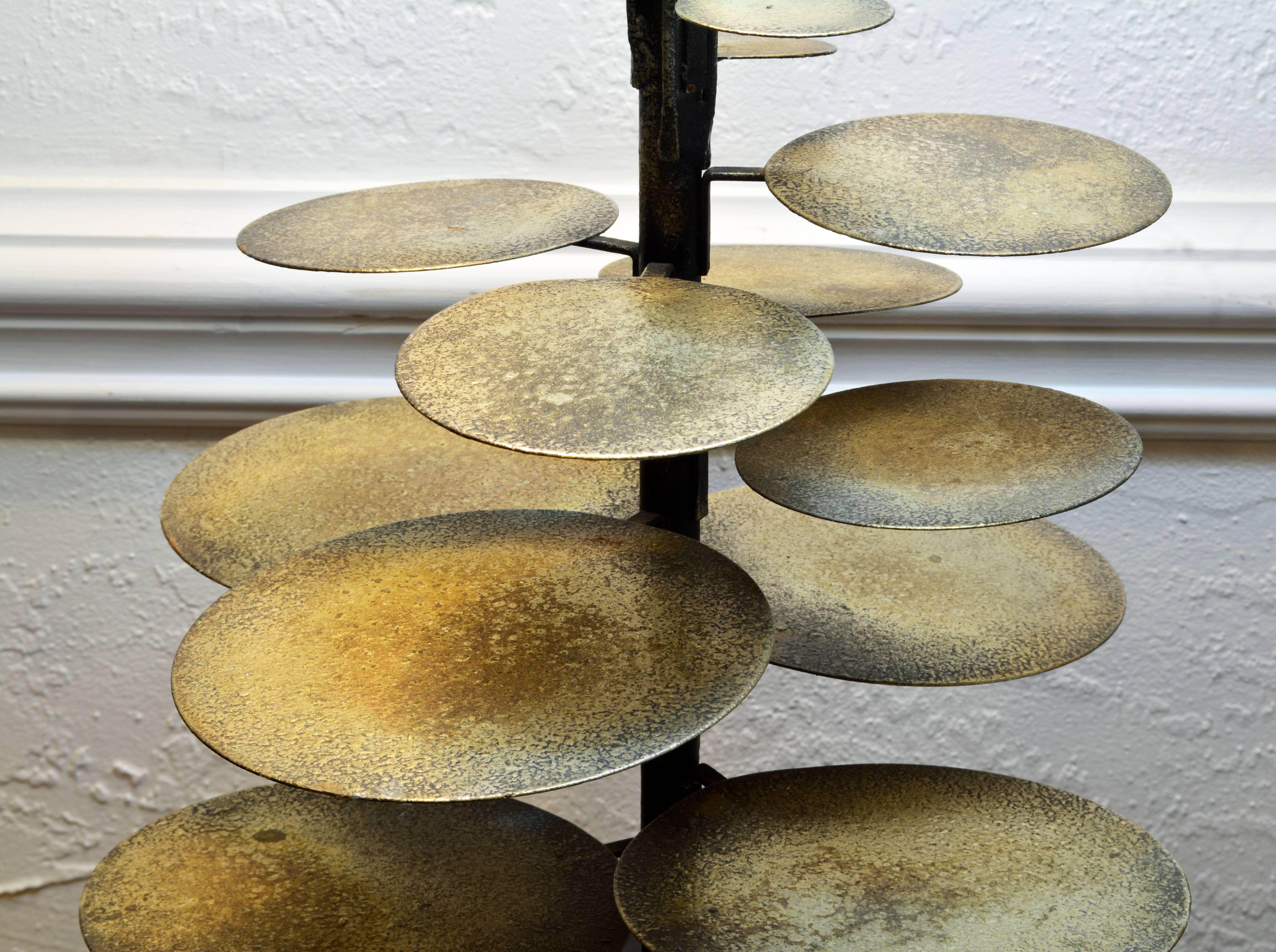 20th Century Mid-Century Modern Lilly Pad Silvered Sculptural Table Lamp Style of Curtis Jere