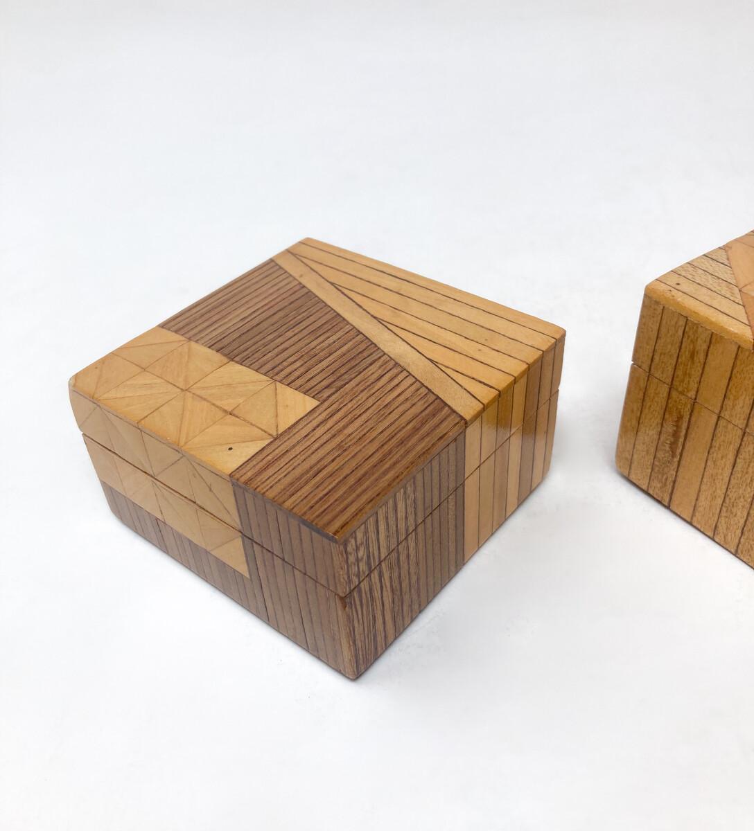 Mid-Century Modern Little Marquetry Boxes For Sale 1