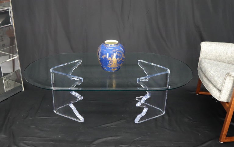 20th Century Mid-Century Modern Live Edge Lucite Base Racetrack Oval Top Coffee Table For Sale