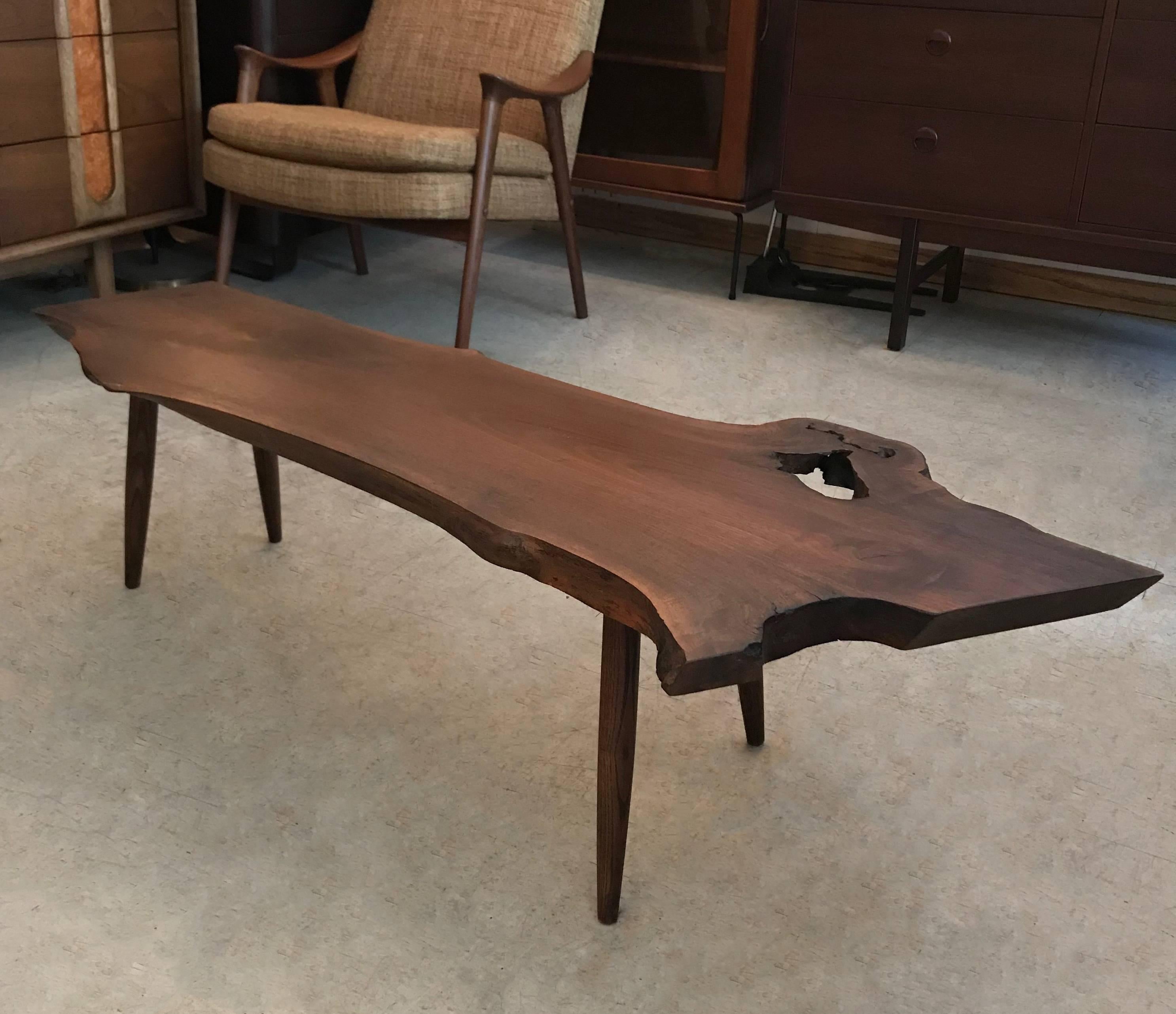Mid-Century Modern Live Edge Walnut Coffee Table In Excellent Condition In Brooklyn, NY