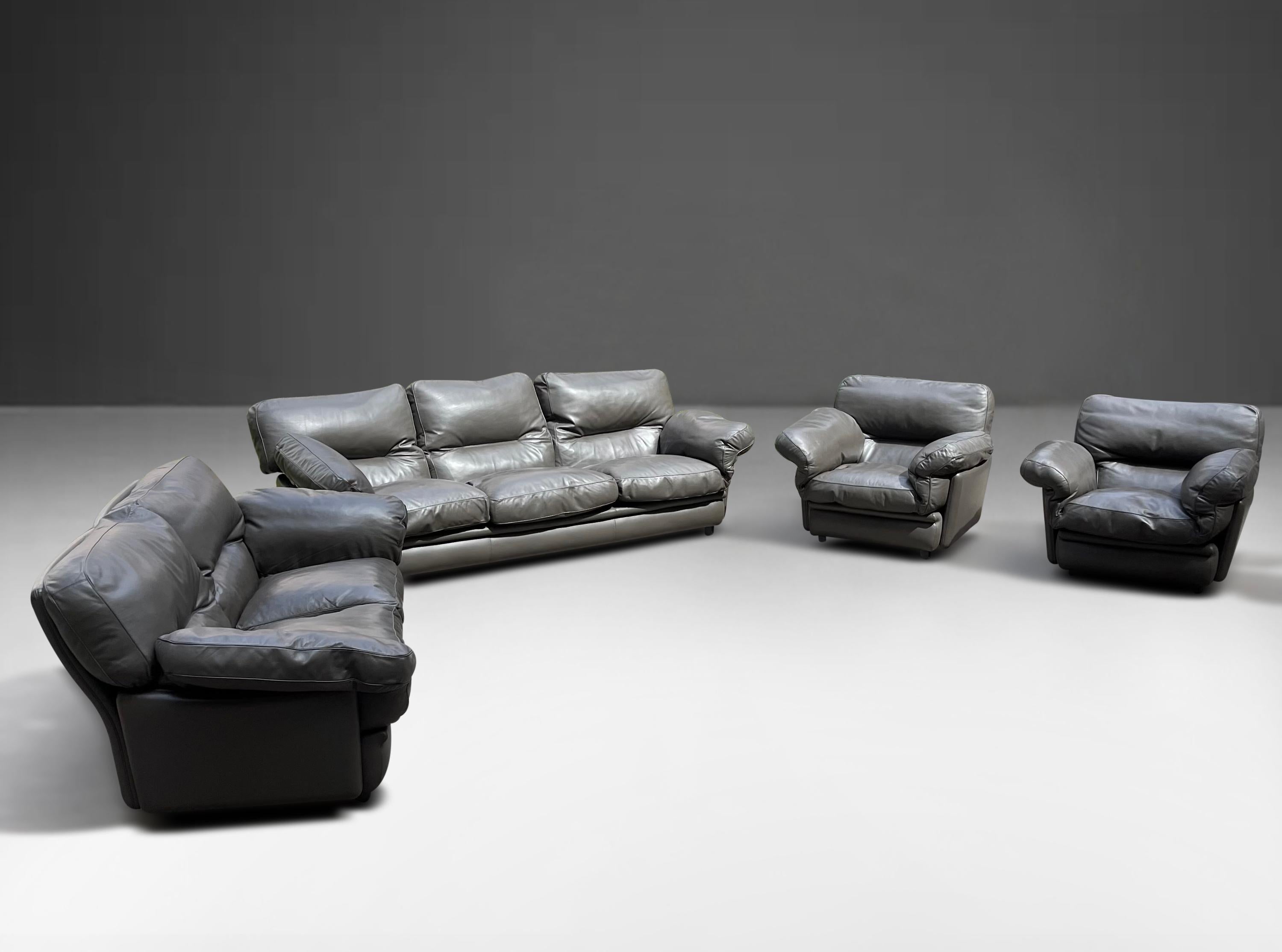 Mid-Century Modern Living Room Set by Paltrona Frau Gray Leather, Italy, 1970s For Sale 3
