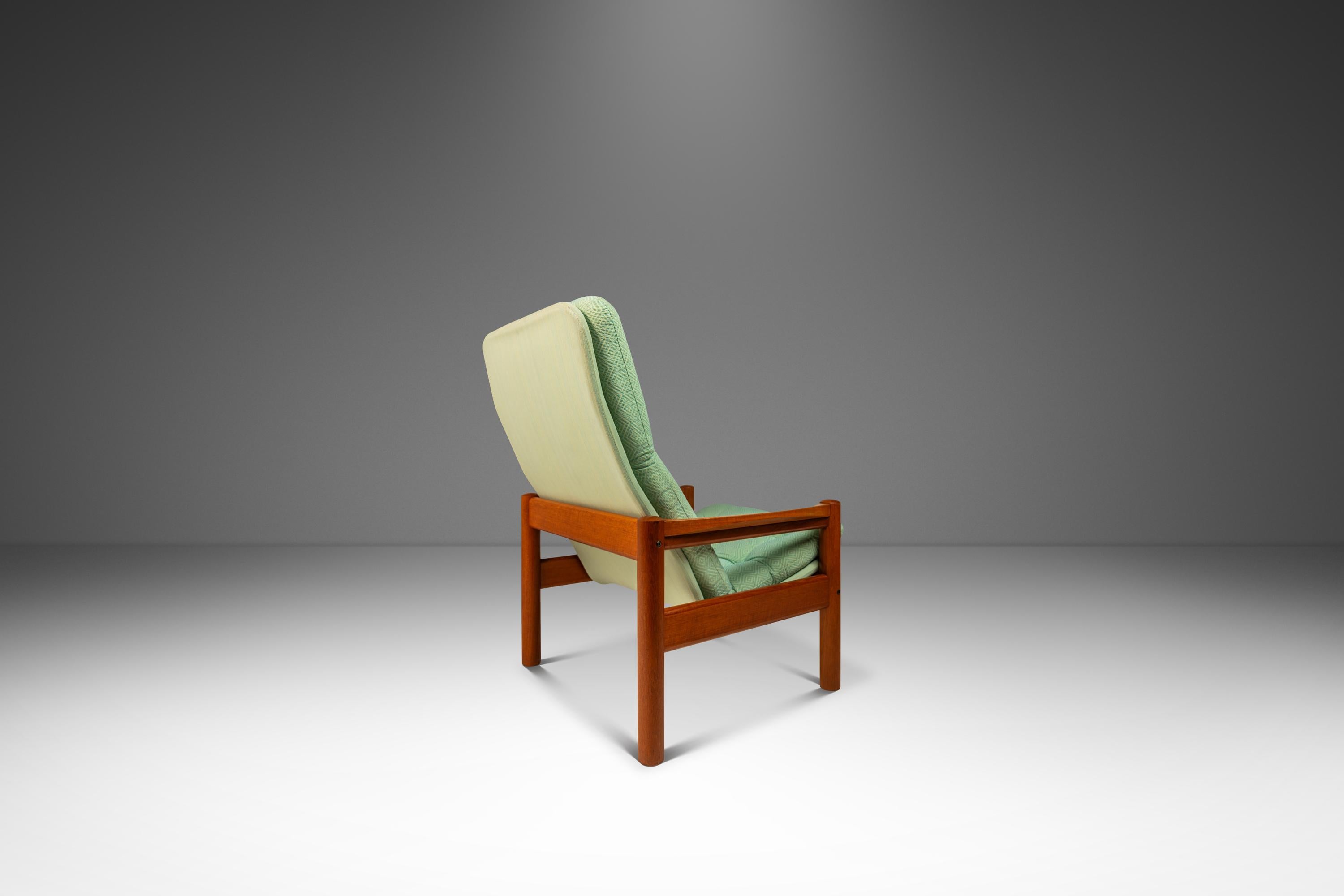 Mid-Century Modern Living Room Set  in Teak by Domino Møbler, Denmark, c. 1970's For Sale 9