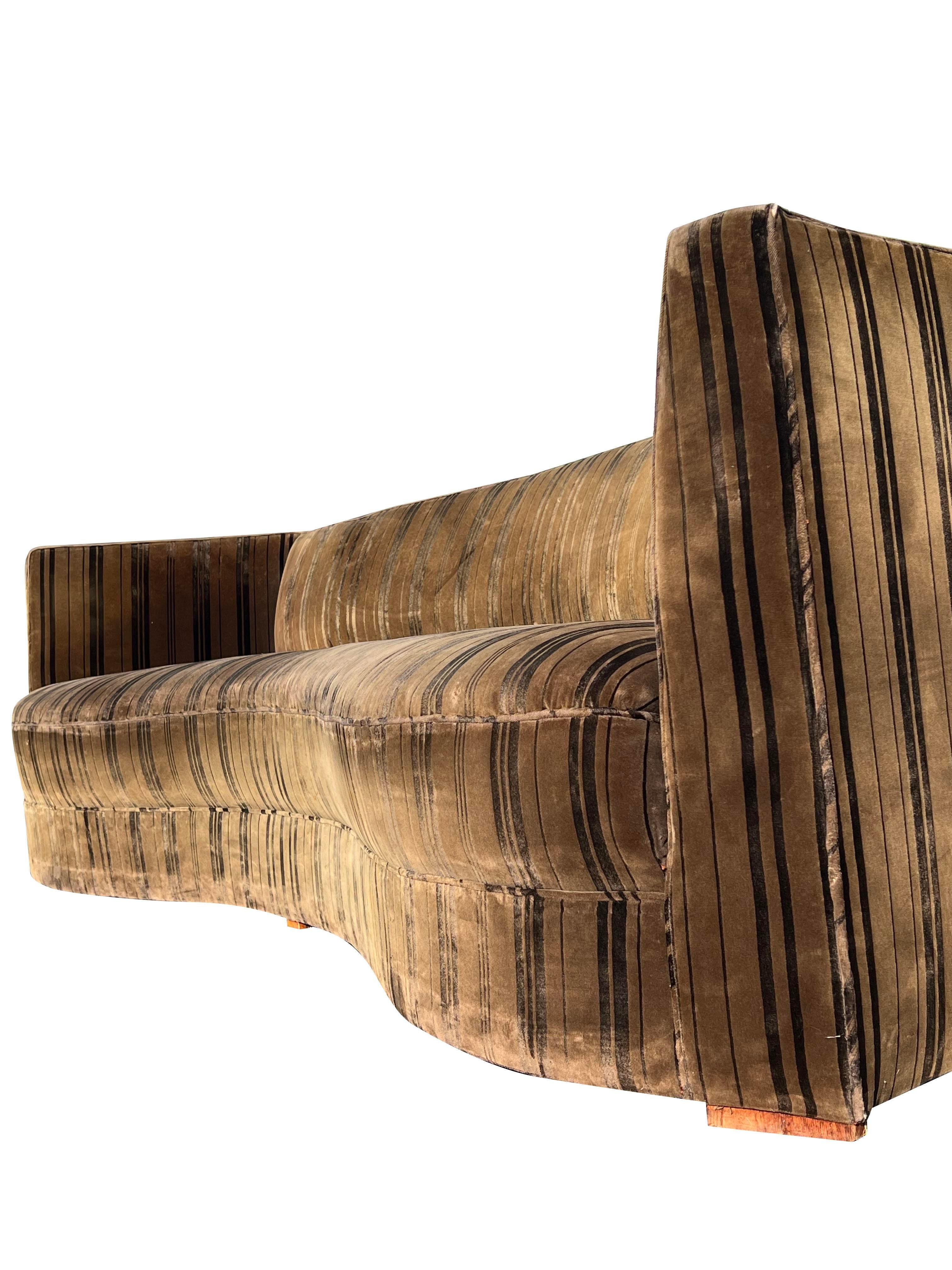 Mid Century Modern Long Curved Sofa in Harvey Probber Dunbar Milo Baughman Style 3