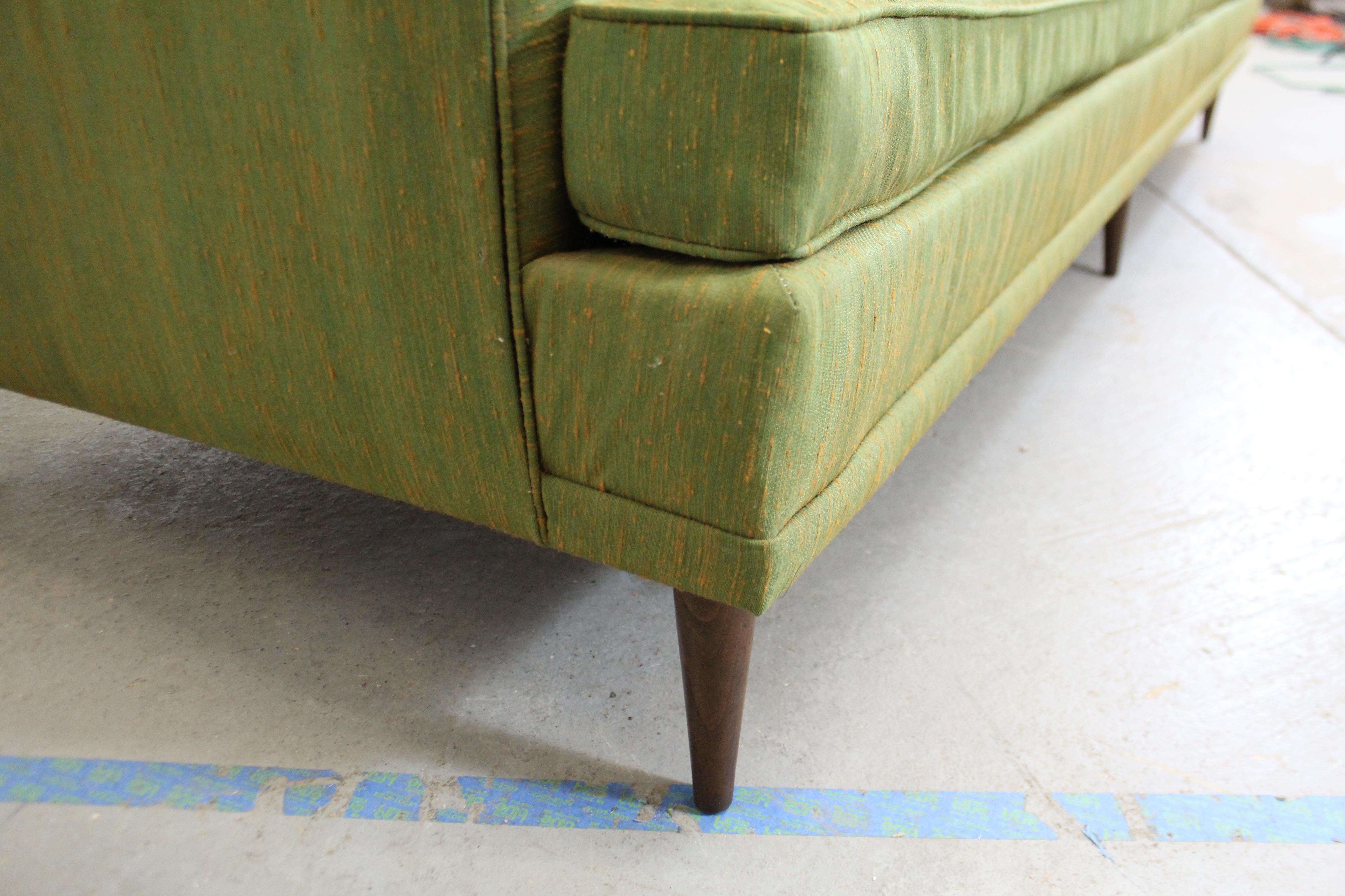 Modernes langes grünes Kroehler Sofa aus der Jahrhundertmitte 4