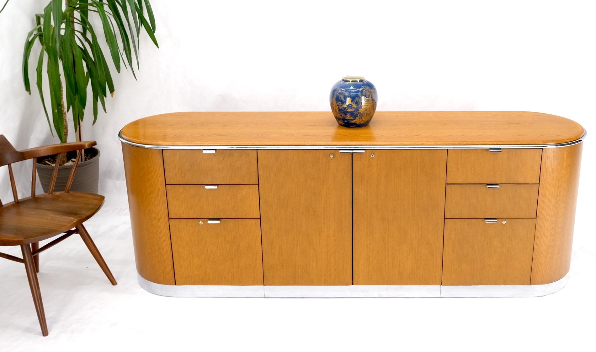 Mid Century Modern Long Rounded Sides Credenza by Thonet For Sale 5
