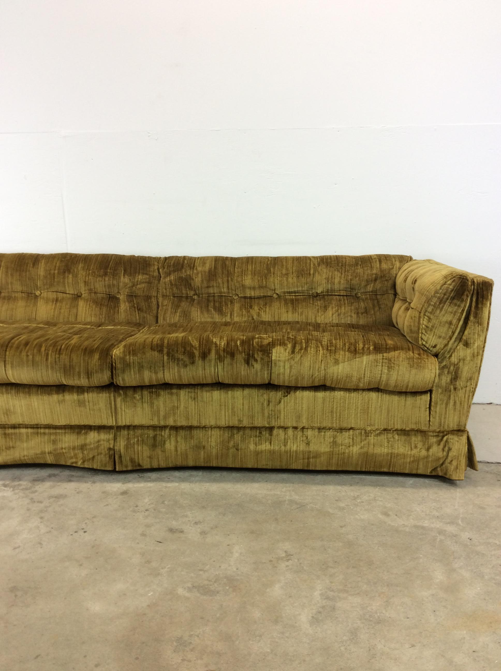 20th Century Mid Century Modern Long Sofa with Green Tufted Upholstery For Sale