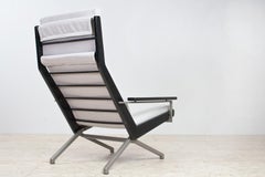 Mid-Century Modern Lotus Lounge Chair on Pyramide Foot by Rob Parry, 1960s