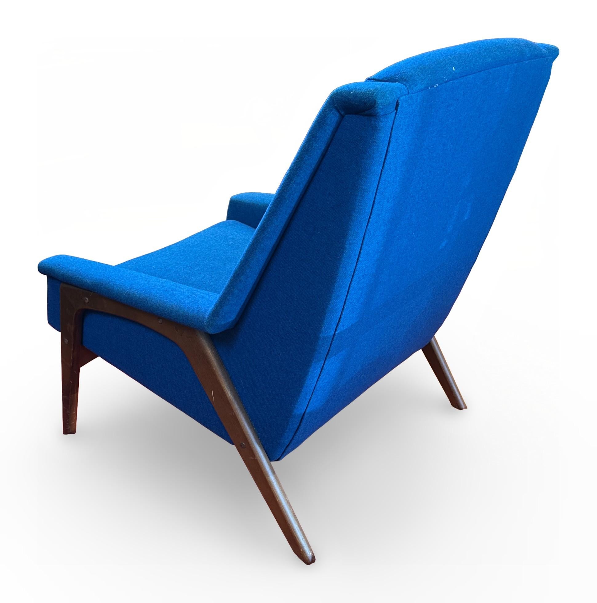 Mid-Century Modern Lounge Chair and Ottoman by B.P. John Furniture Company 4