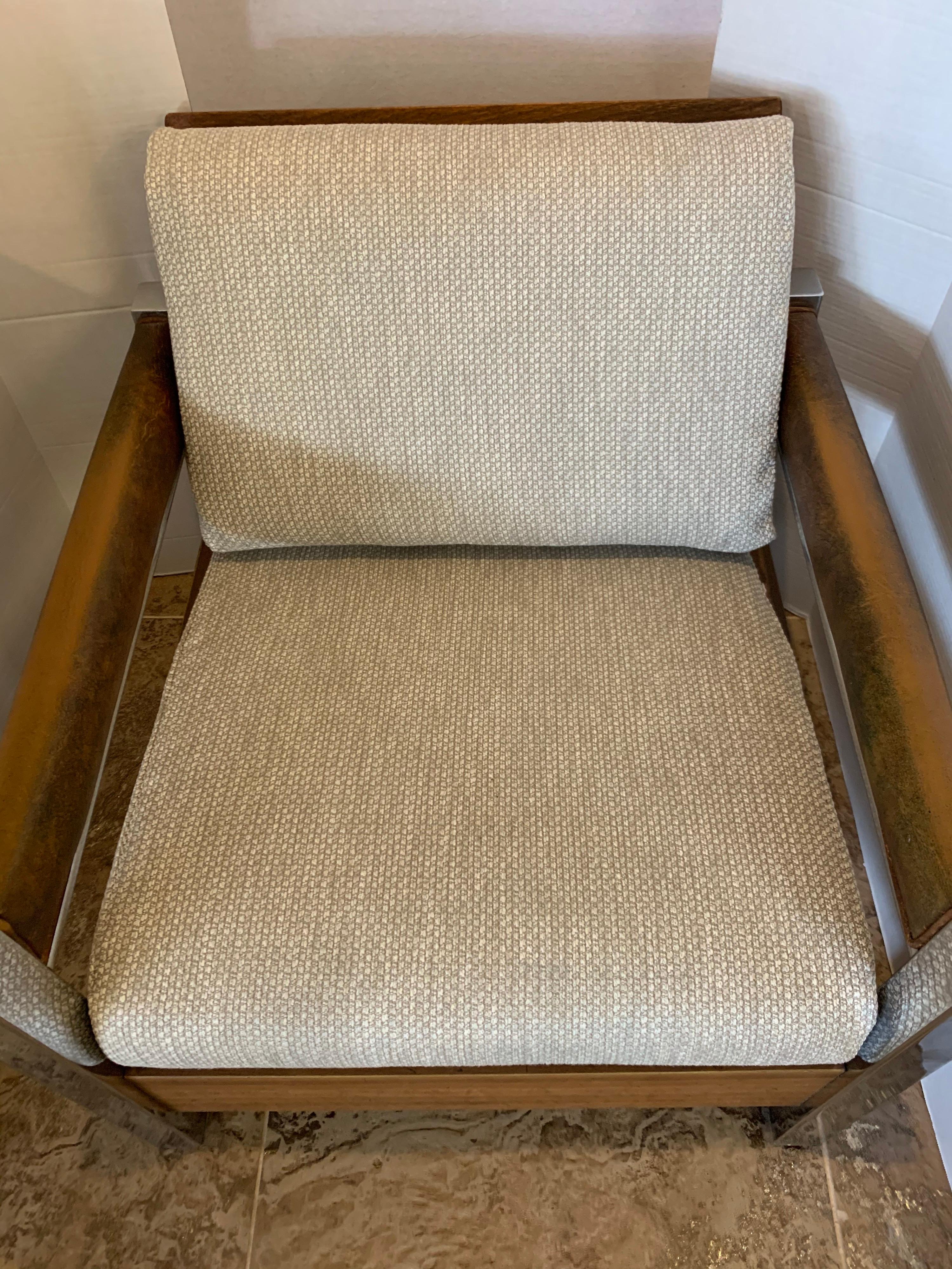 low profile arm chair