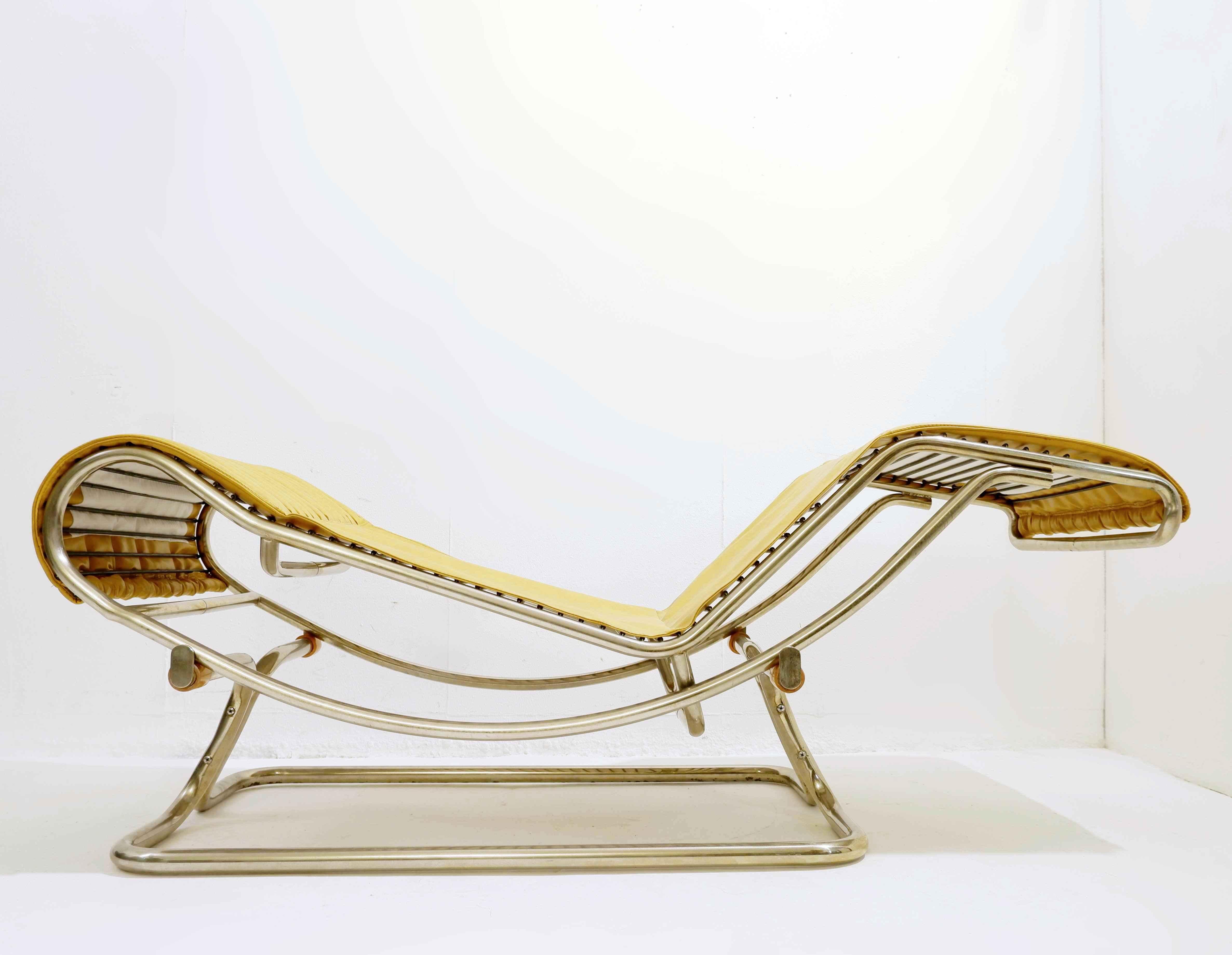 Mid-Century Modern Lounge Chair by Guido Faleschini for Mariani 3