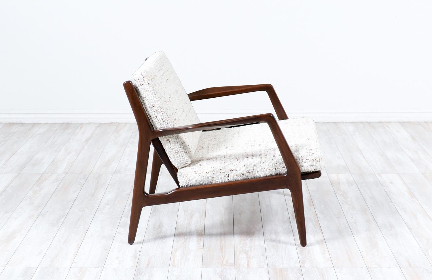 Danish Expertly Restored -Mid-Century Modern Lounge Chair by Ib Kofod-Larsen for Selig  For Sale