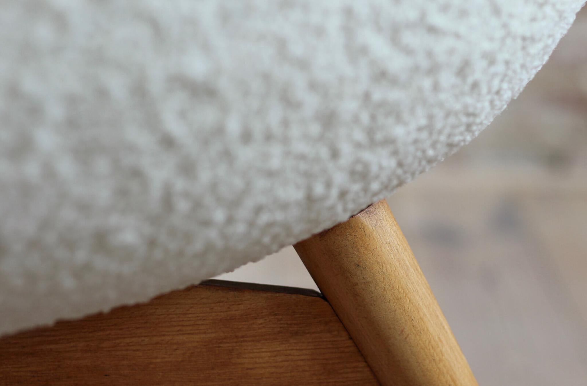 Mid Century Modern Lounge Chair by M. Navrátil, 1950s, French Boucle Fabric For Sale 3