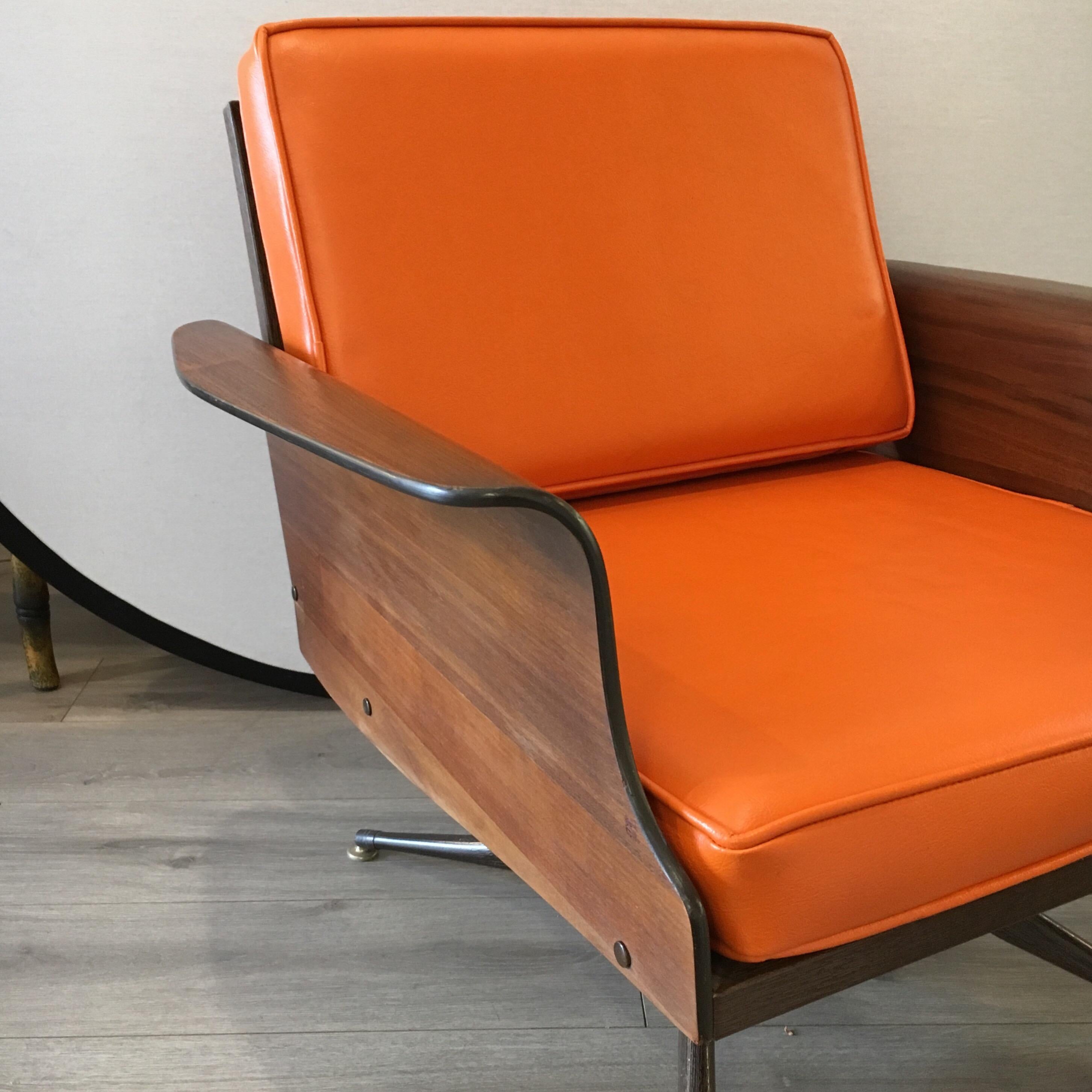 Mid-Century Modern Lounge Chair  4