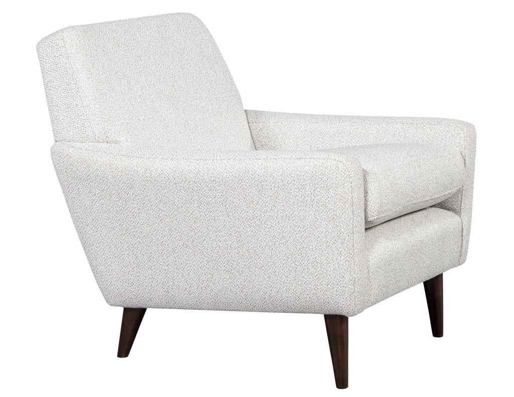 Mid-Century Modern Lounge Chair In Good Condition For Sale In North York, ON