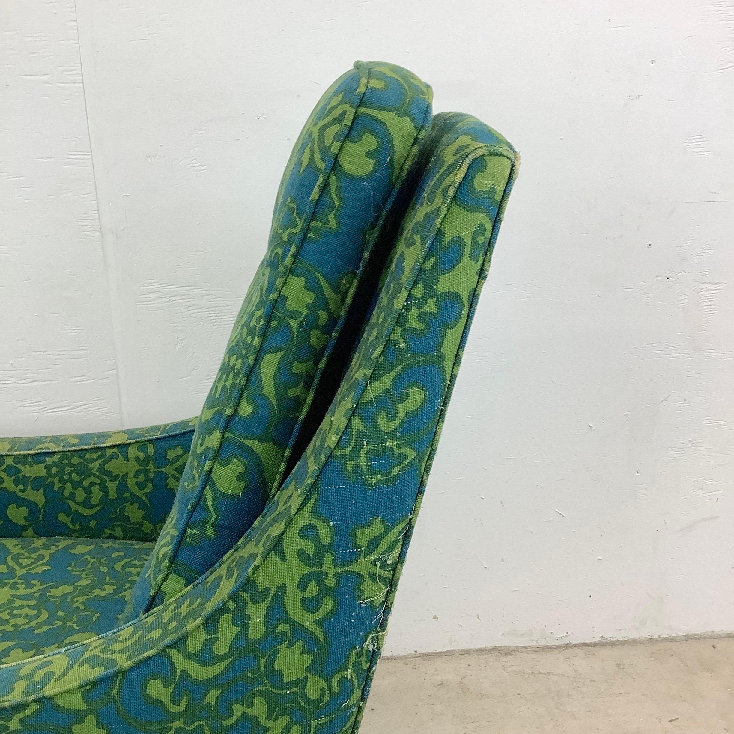 Mid-Century Modern Lounge Chair 2