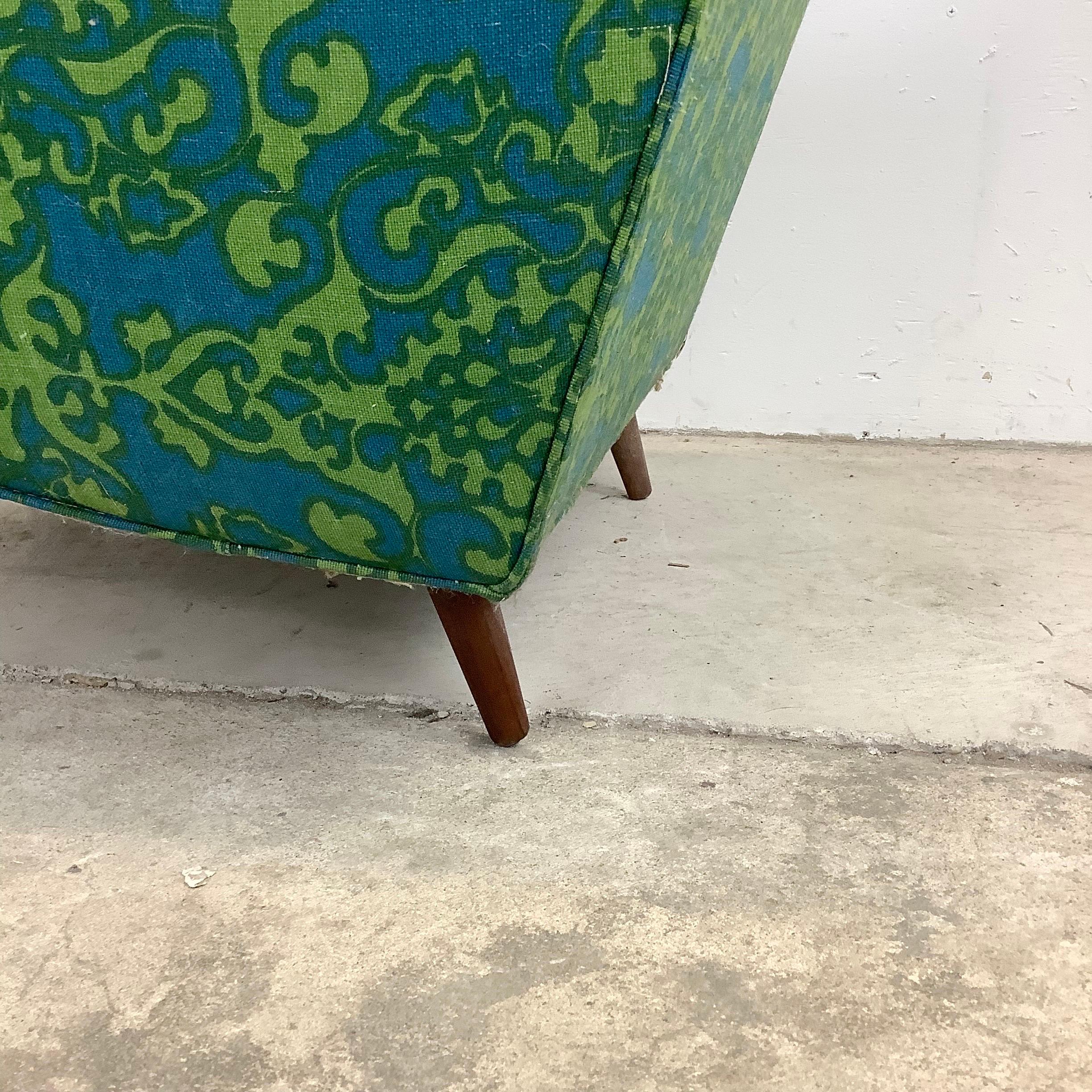 Mid-Century Modern Lounge Chair 3