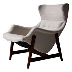 Mid-Century Modern Lounge Chair