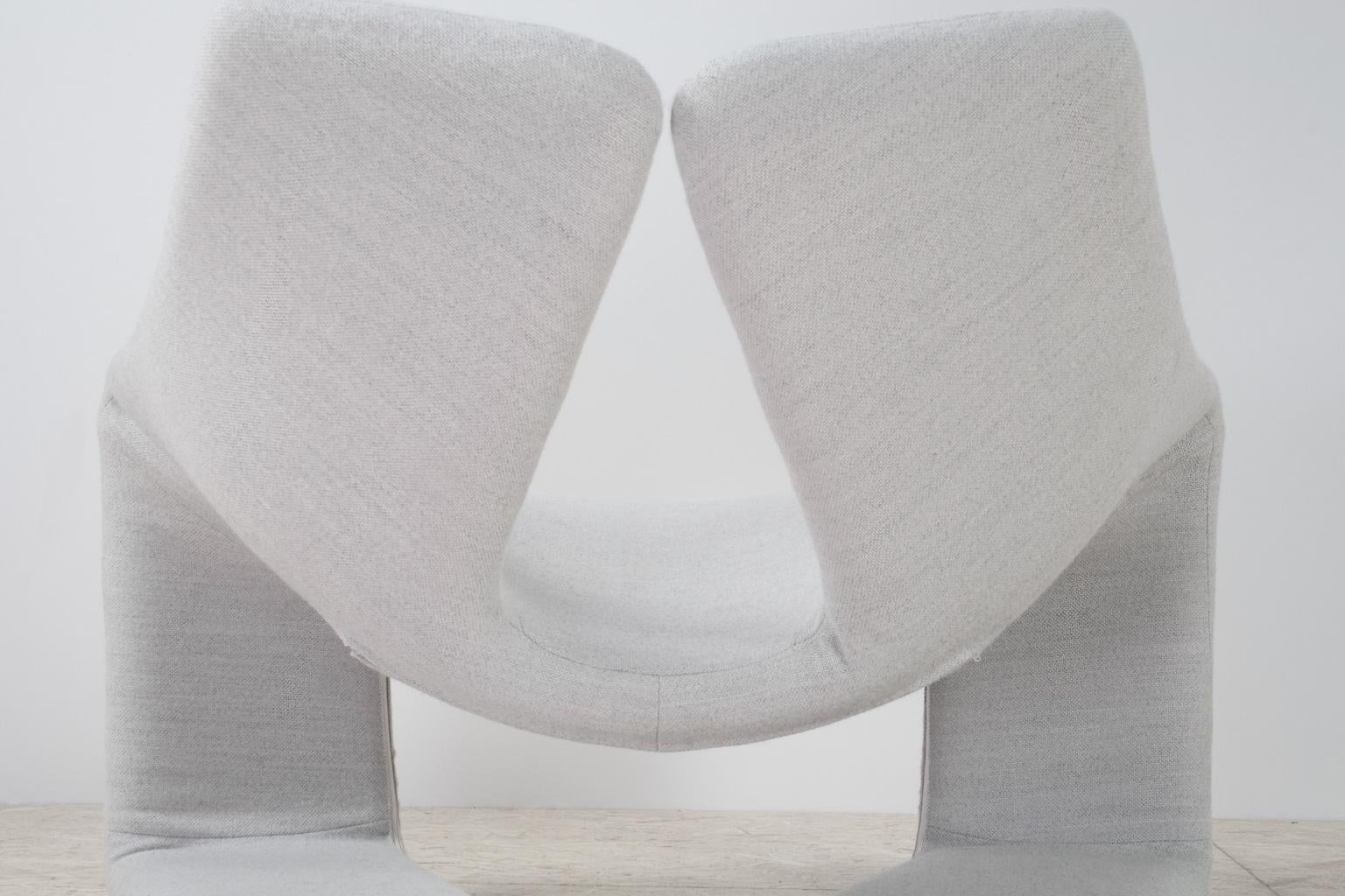 Milieu du XXe siècle Fauteuil de salon gris de style mi-siècle moderne de Kwok Hoi Chan pour Steiner, 1968