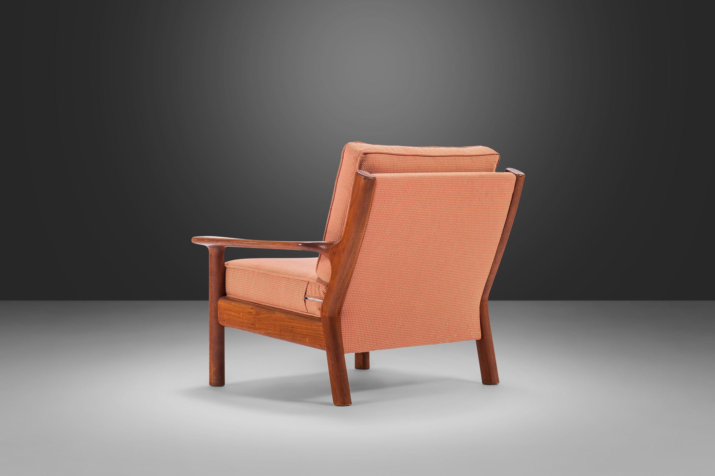Mid-Century Modern Teak Lounge Chair in the Manner of Poul Volther, c. 1970's For Sale 15