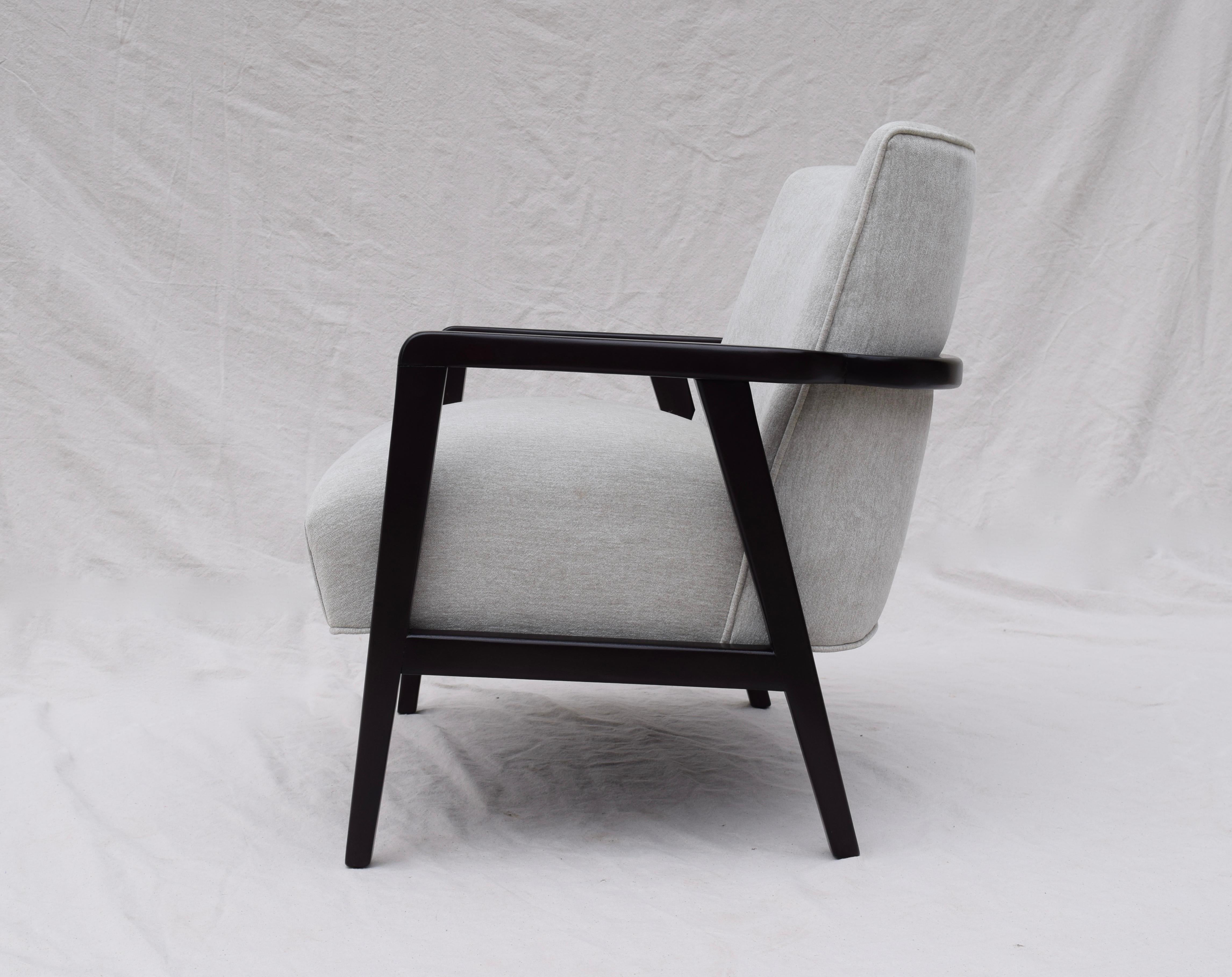 Mid-Century Modern Lounge Chair in the Style of Edward Wormley for Dunbar 3