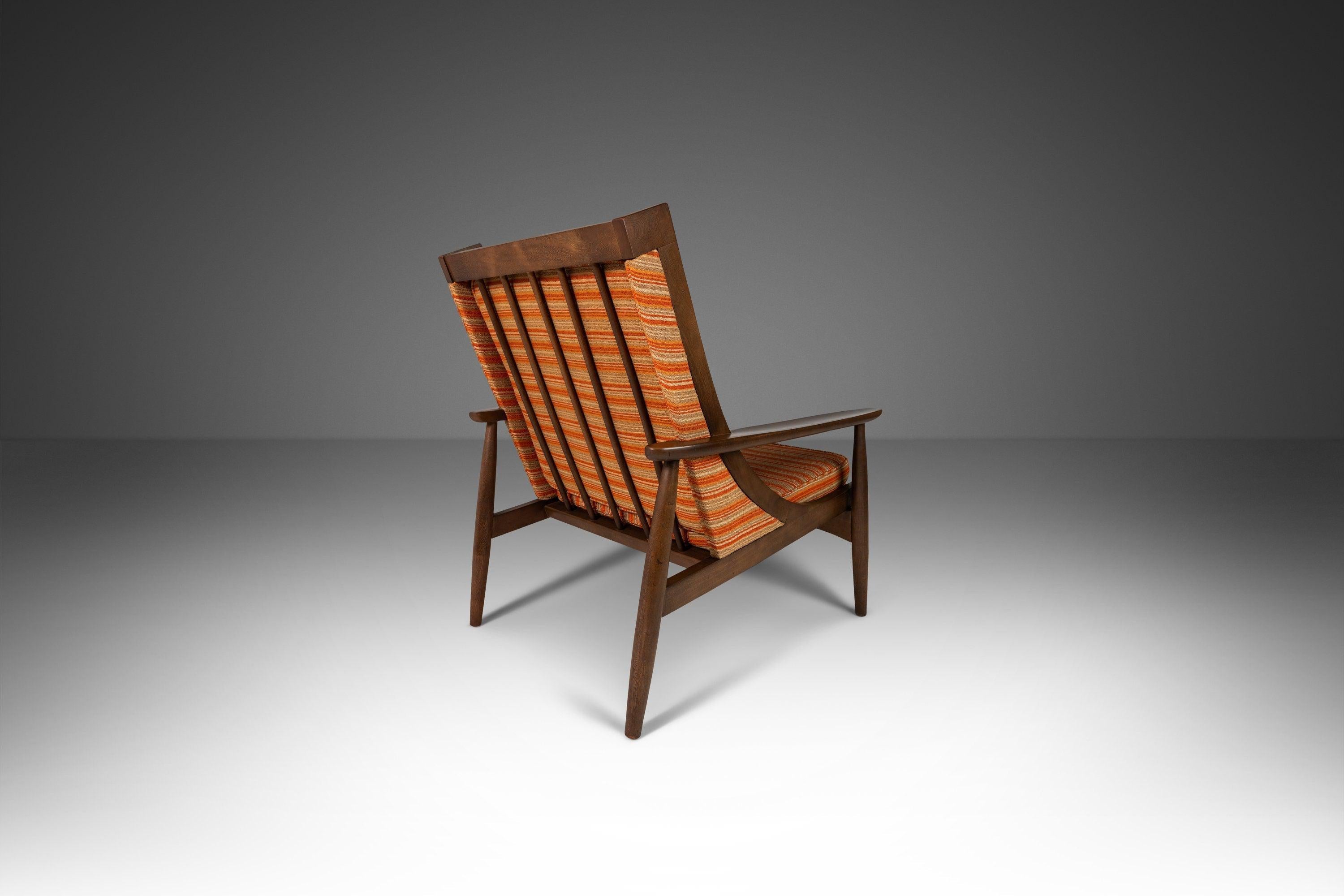 American Mid-Century Modern Lounge Chair in Walnut & Original Orange Fabric, USA, c. 1950