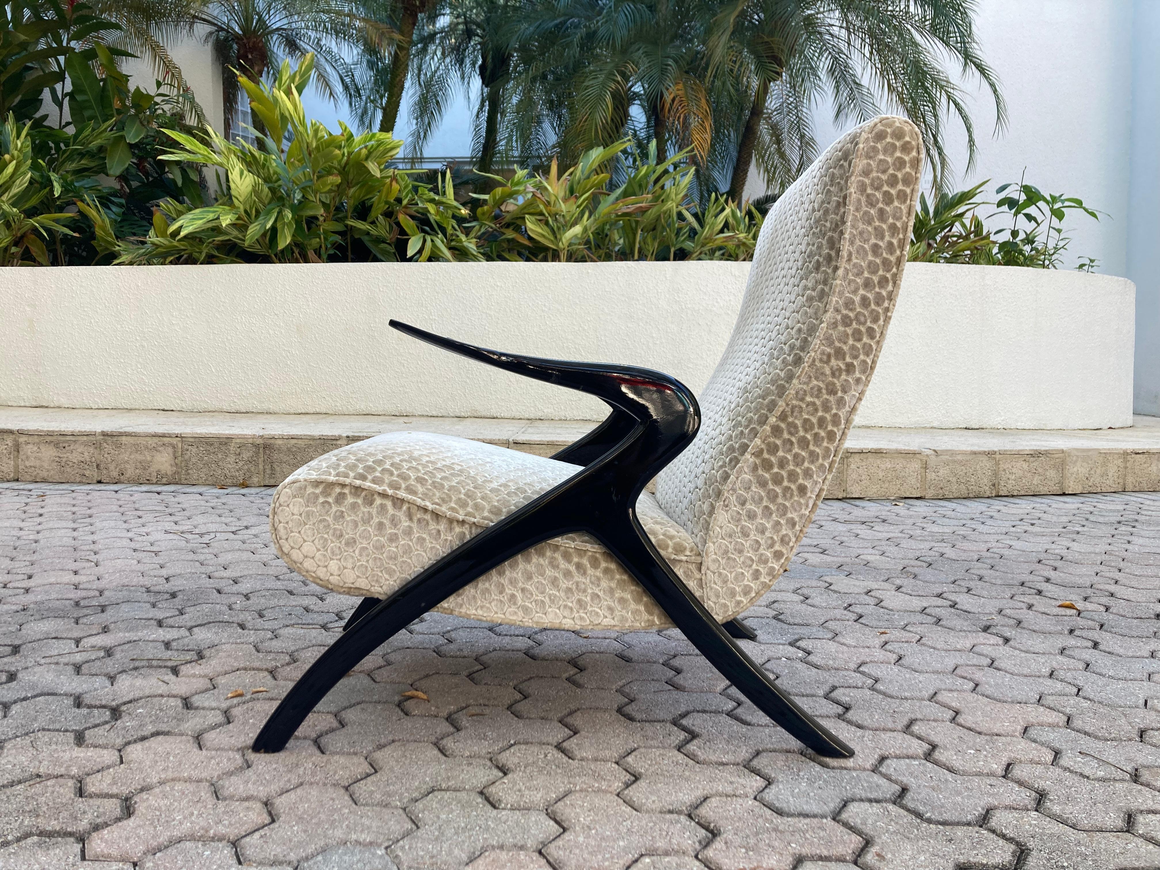 Mid-Century Modern Lounge Chair, Italy, 1960s In Good Condition In Miami, FL