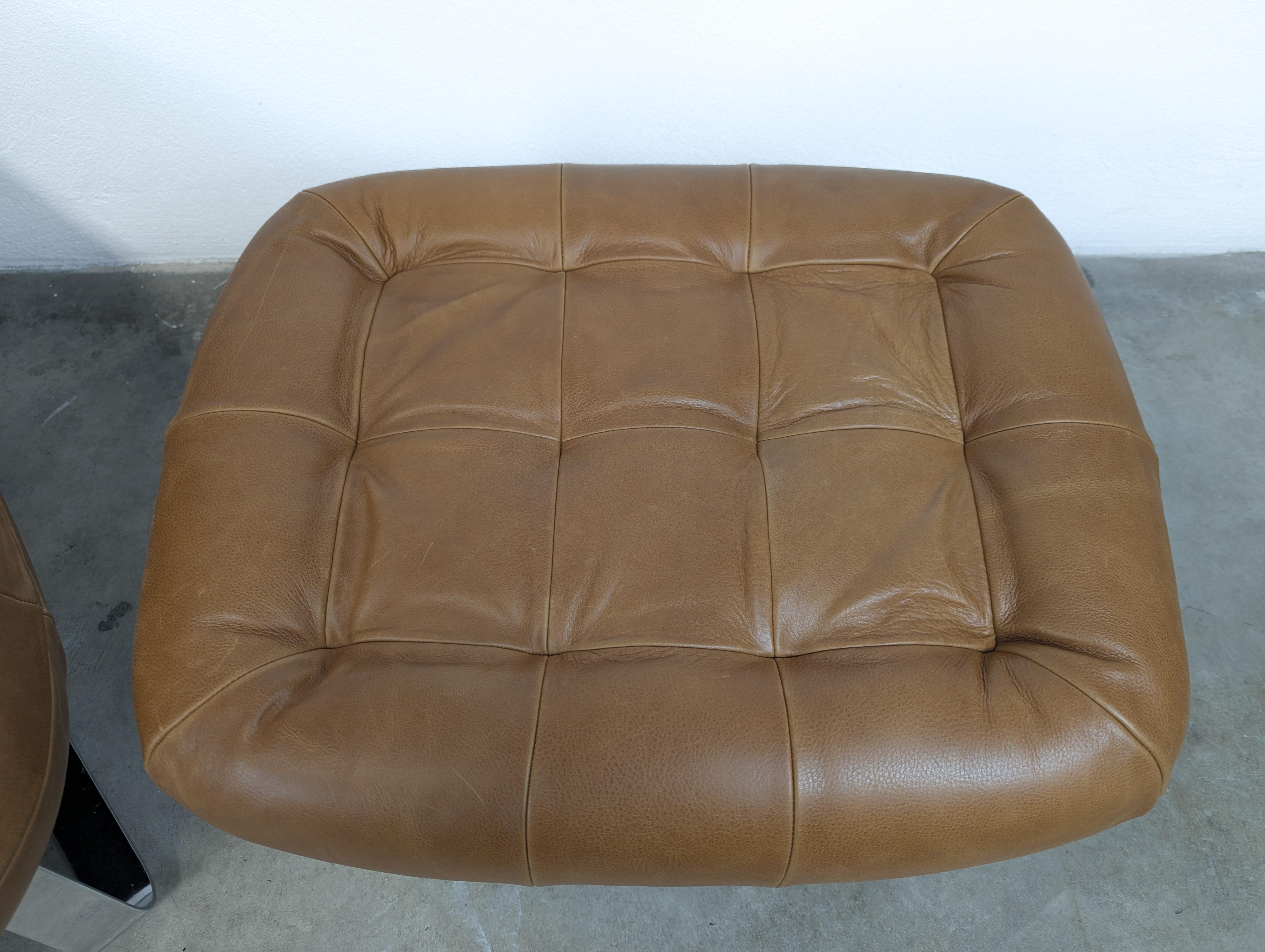 Sedia da salotto e ottomana del Mid Century Modern disegnata da Percival Lafer, anni '70 ca. in vendita 13