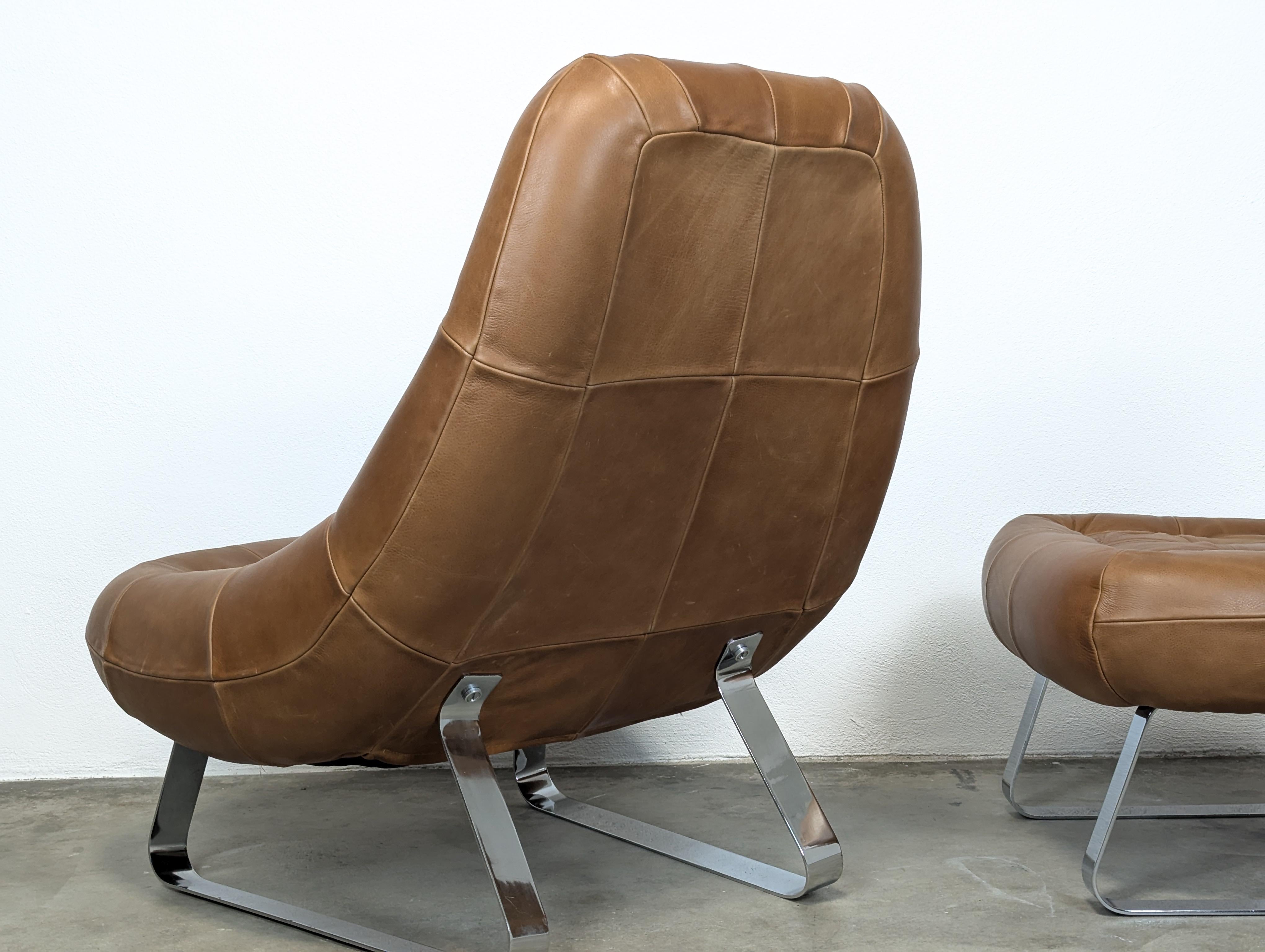 Sedia da salotto e ottomana del Mid Century Modern disegnata da Percival Lafer, anni '70 ca. in vendita 2