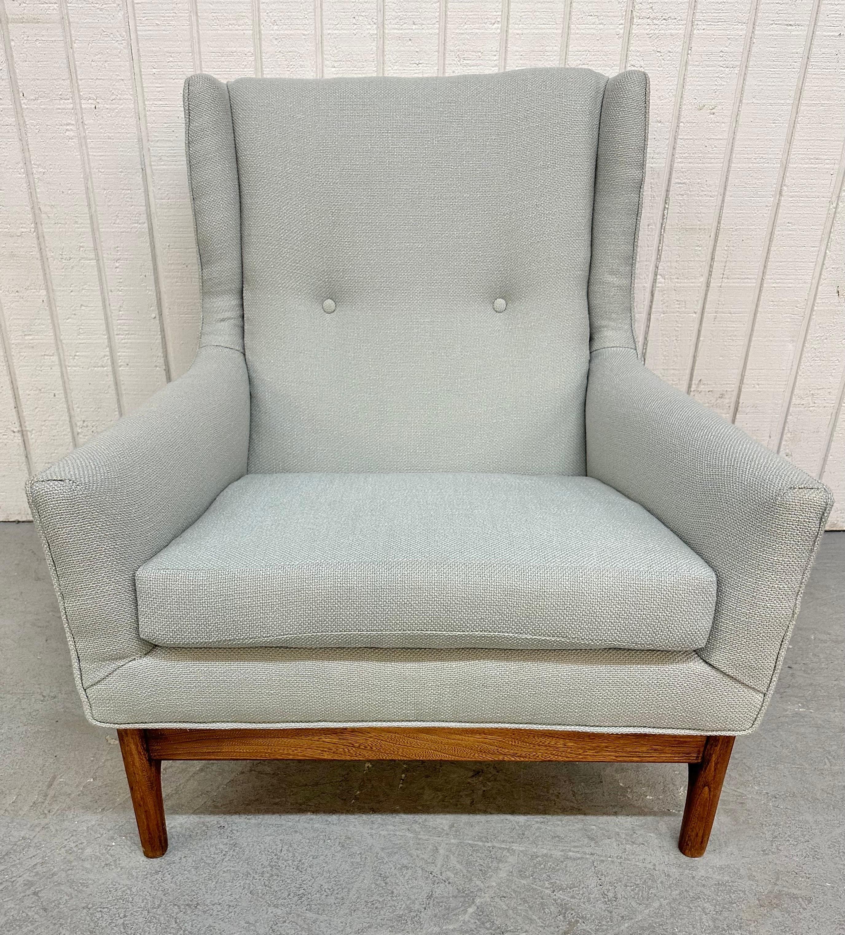 Mid-Century Modern Lounge Chair & Ottoman In Good Condition In Clarksboro, NJ
