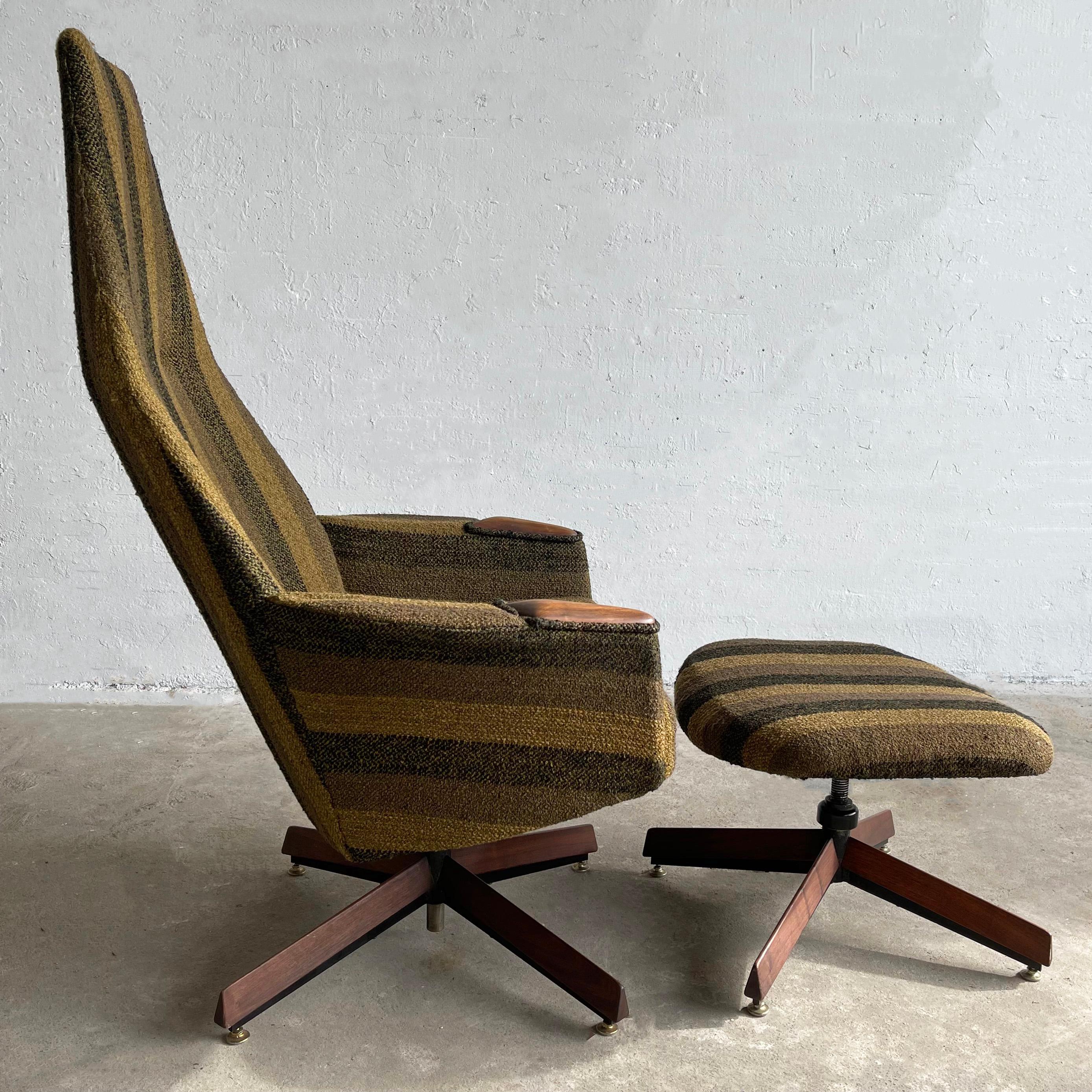Mid-Century Modern Lounge Chair Ottoman Set By Adrian Pearsall, Craft Associates In Good Condition For Sale In Brooklyn, NY