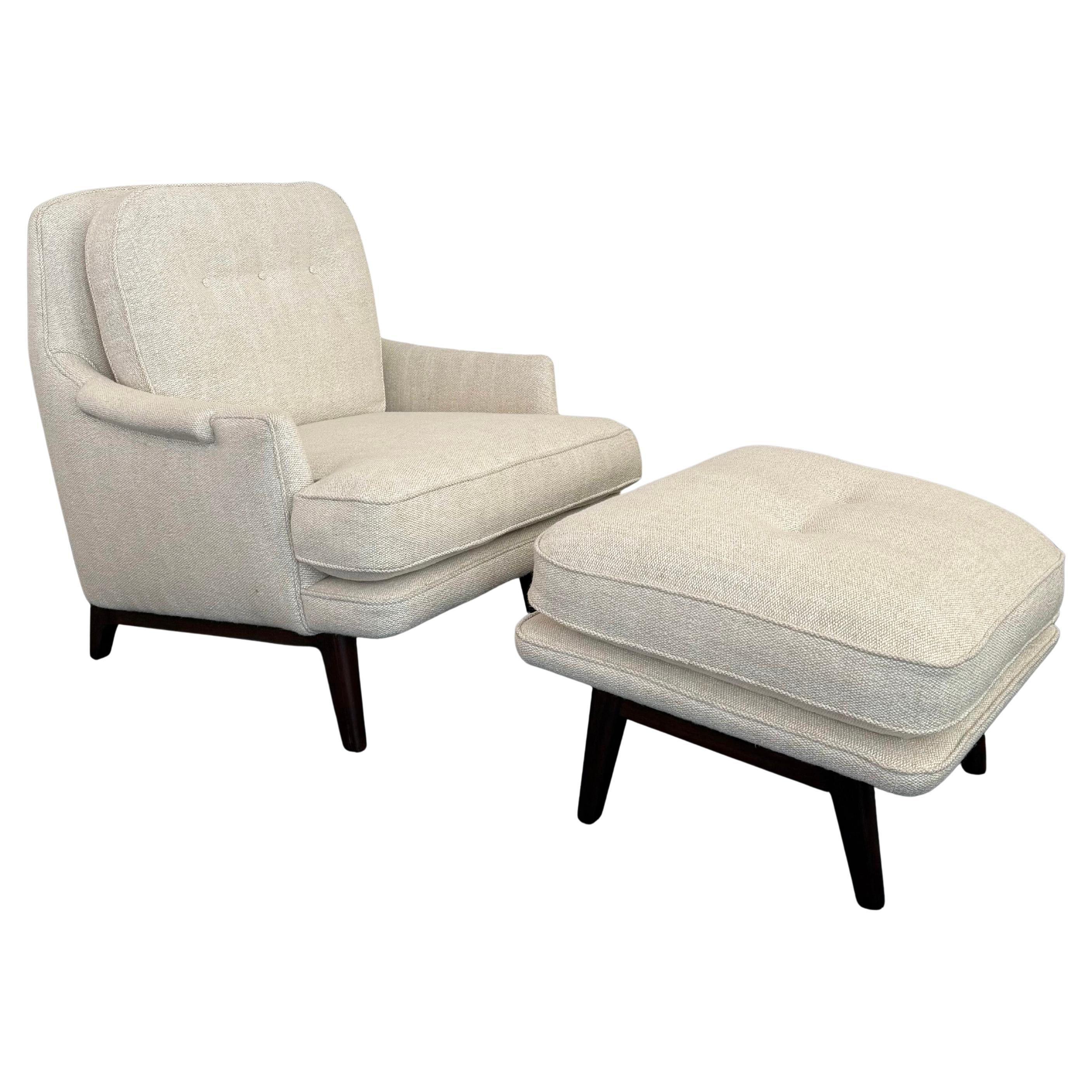 Mid-Century Modern Lounge Chair Ottoman Set By Roger Sprunger For Dunbar en vente