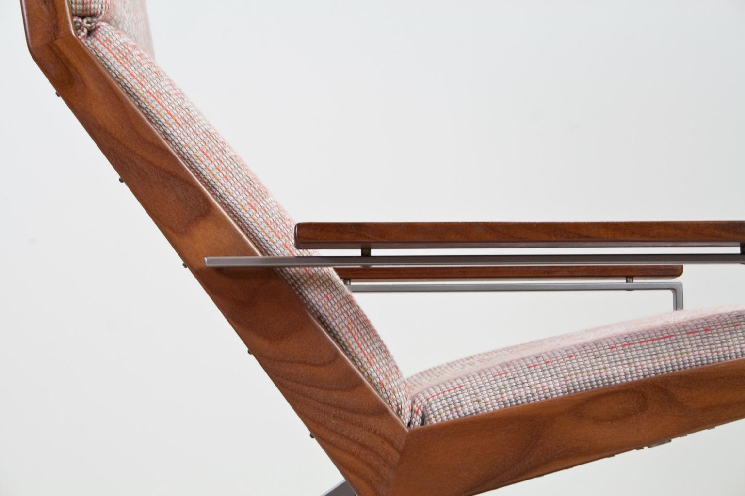 Lacquered Mid-Century Modern Lounge Chair Teak with Pyramide Foot by Rob Parry, 1960s