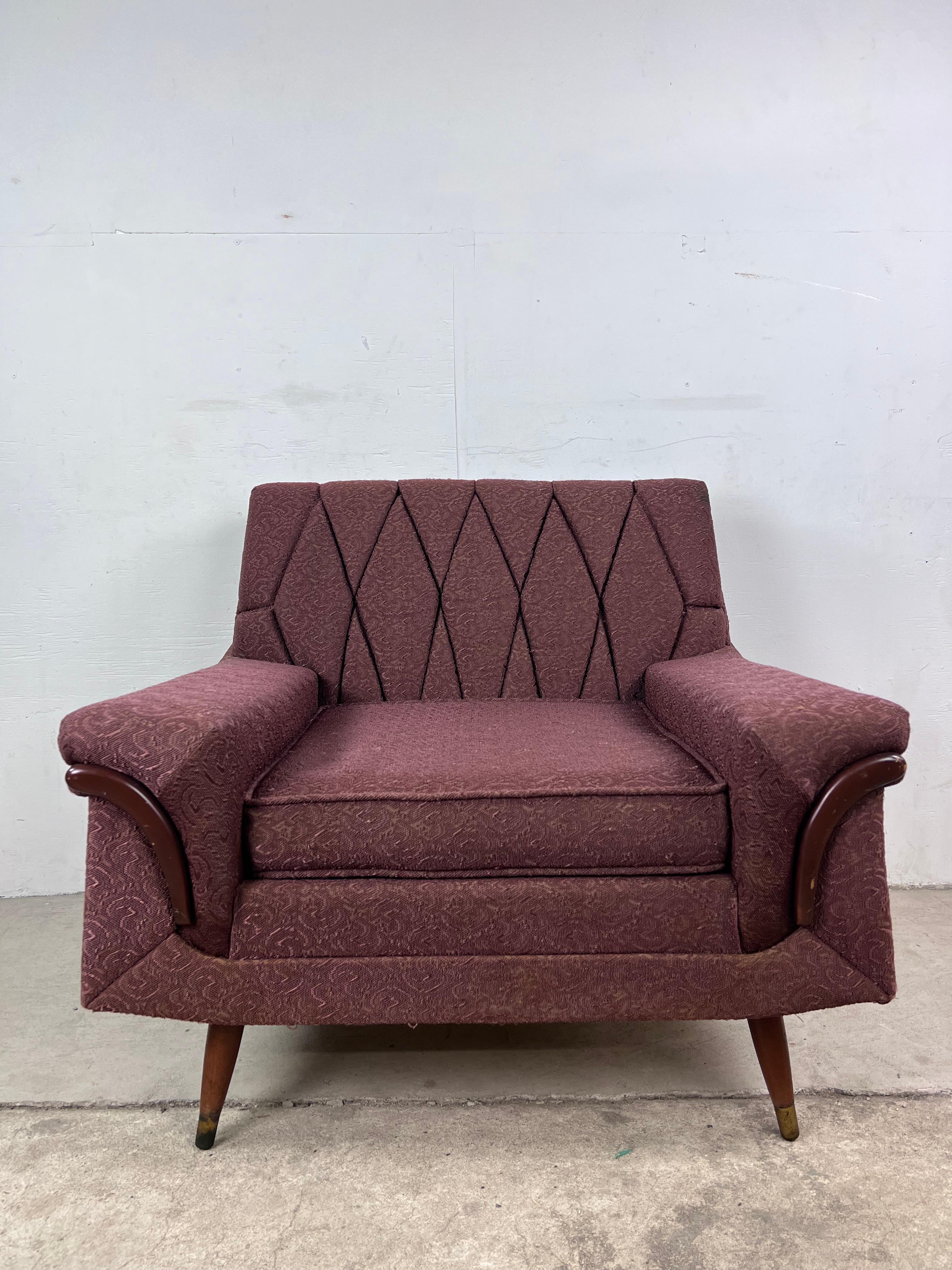 Mid-Century Modern Mid Century Modern Lounge Chair with Brown Upholstery For Sale