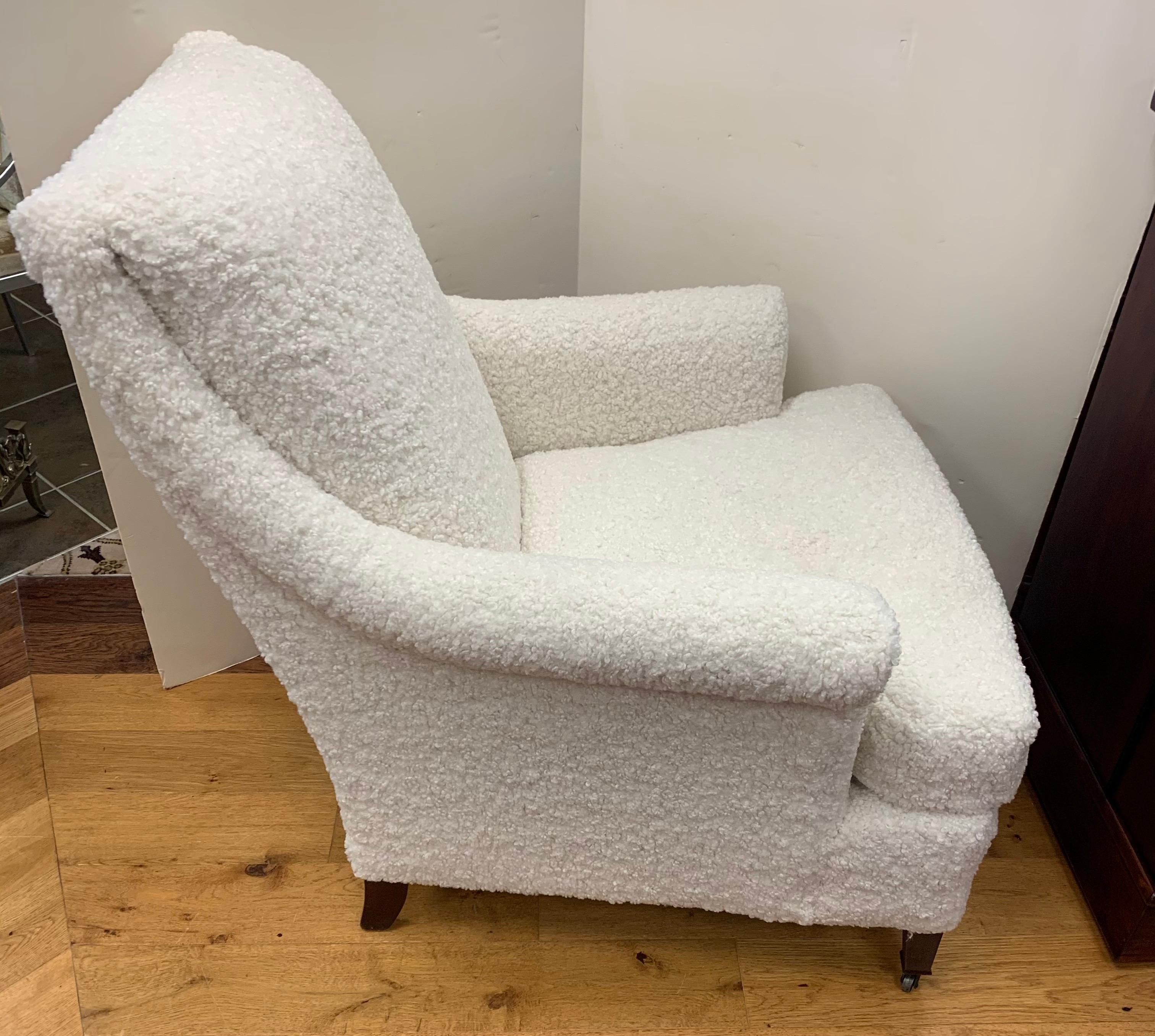 Bouclé Mid-Century Modern Lounge Chair with New Boucle Upholstery 