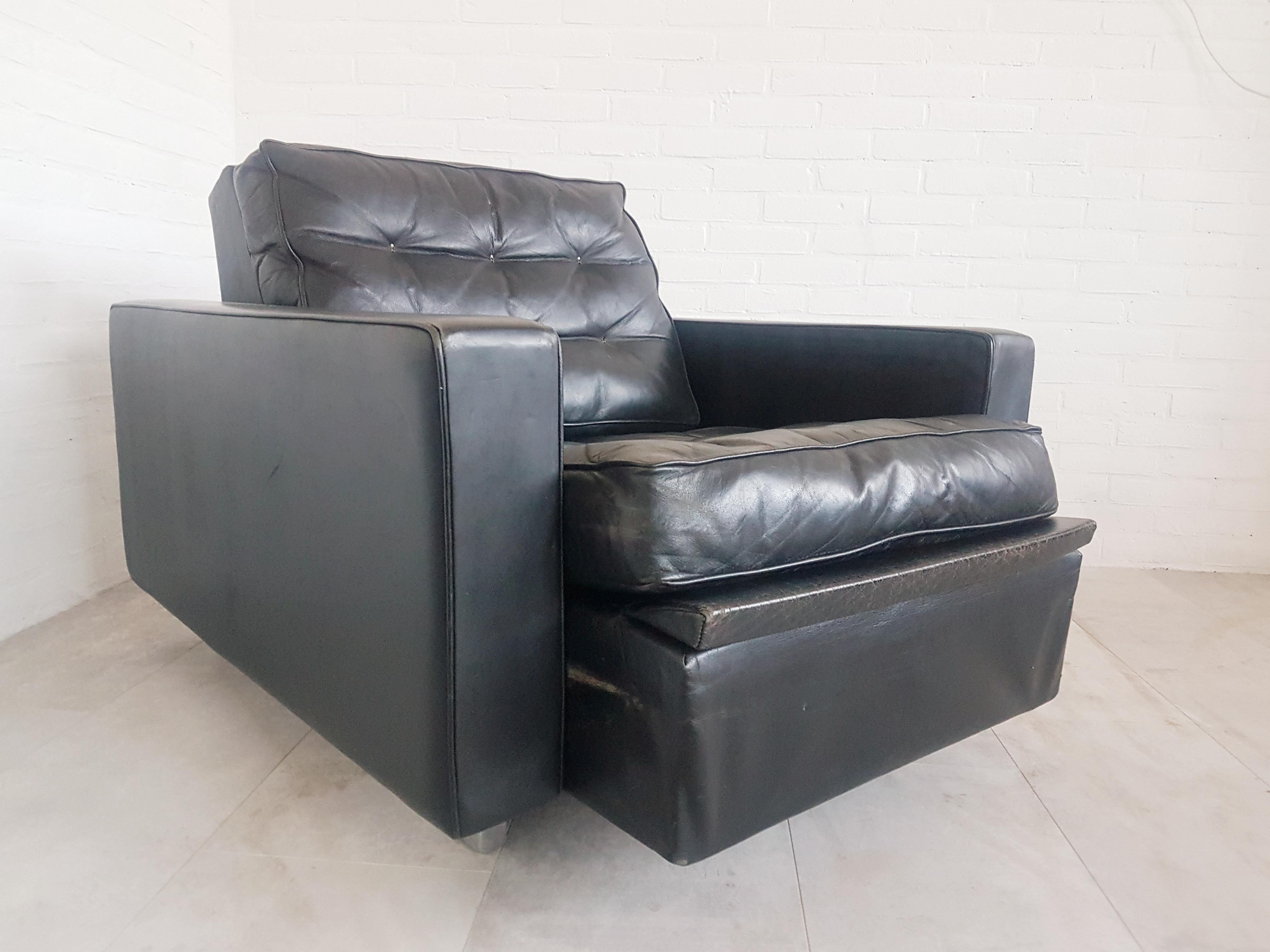 Leather Mid-Century Modern Lounge Chair with Ottoman by De Sede