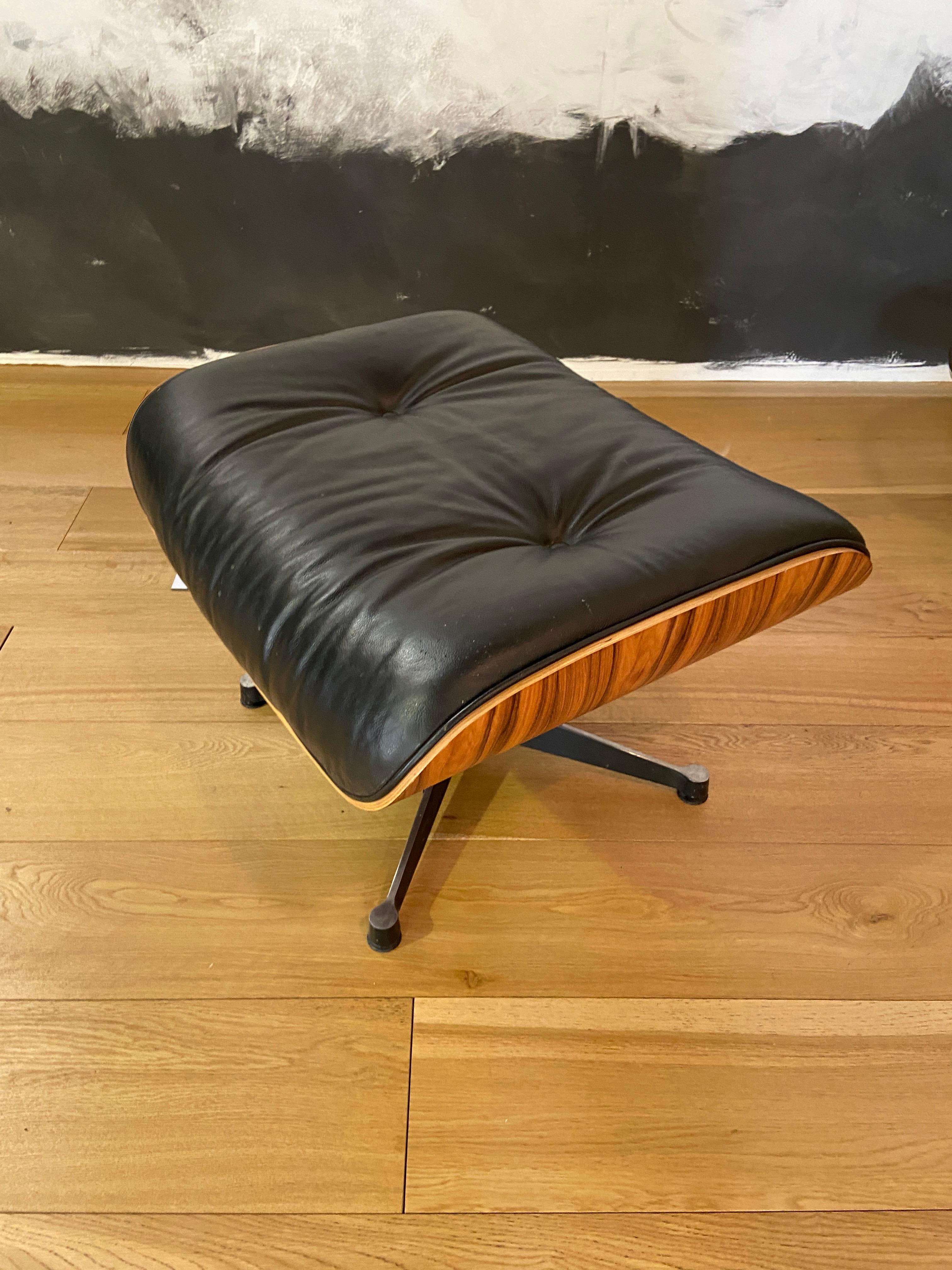 Mid-Century Modern Lounge Chair with Ottoman in the Style of Charles Eames 1970s 10