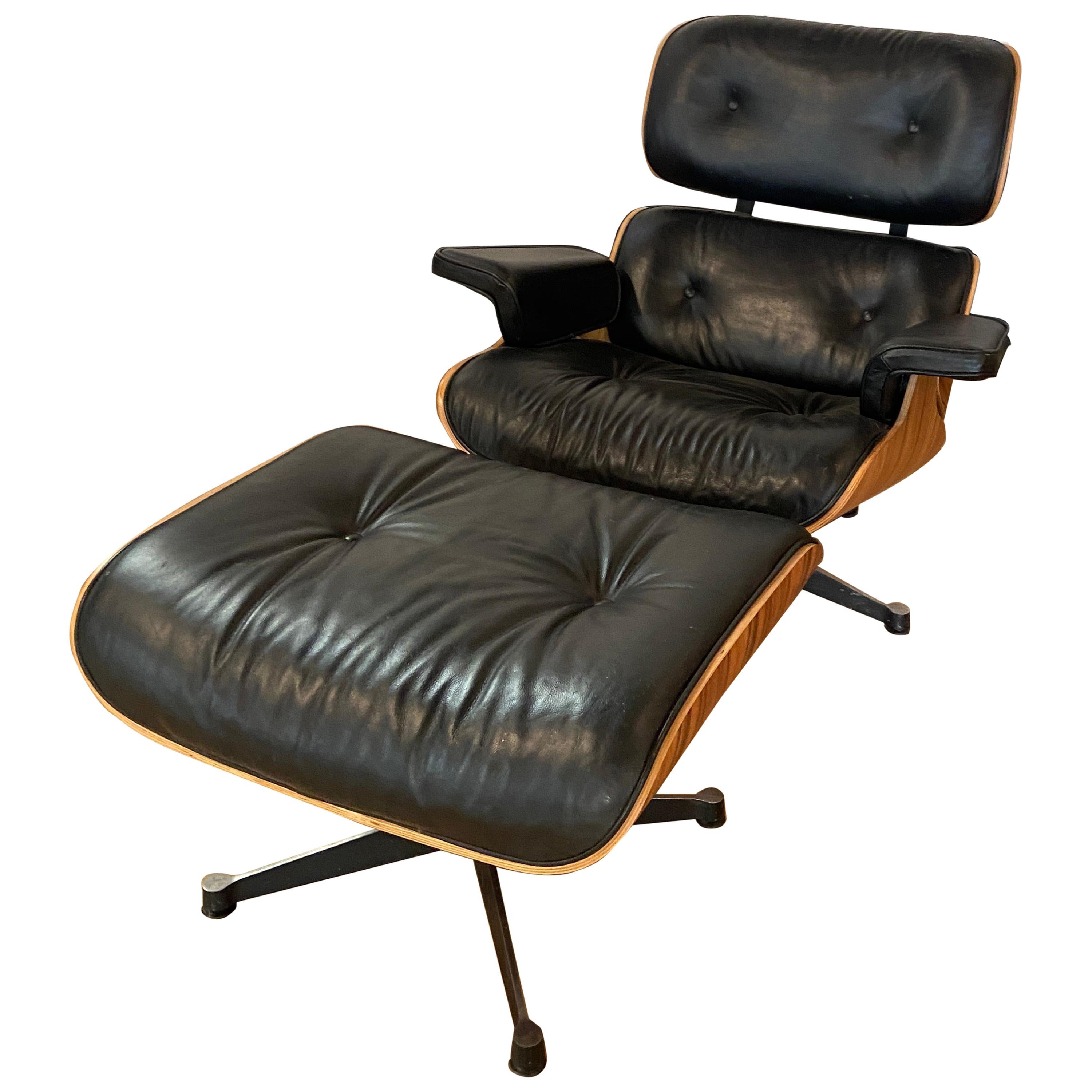 Mid-Century Modern Lounge Chair with Ottoman in the Style of Charles Eames 1970s