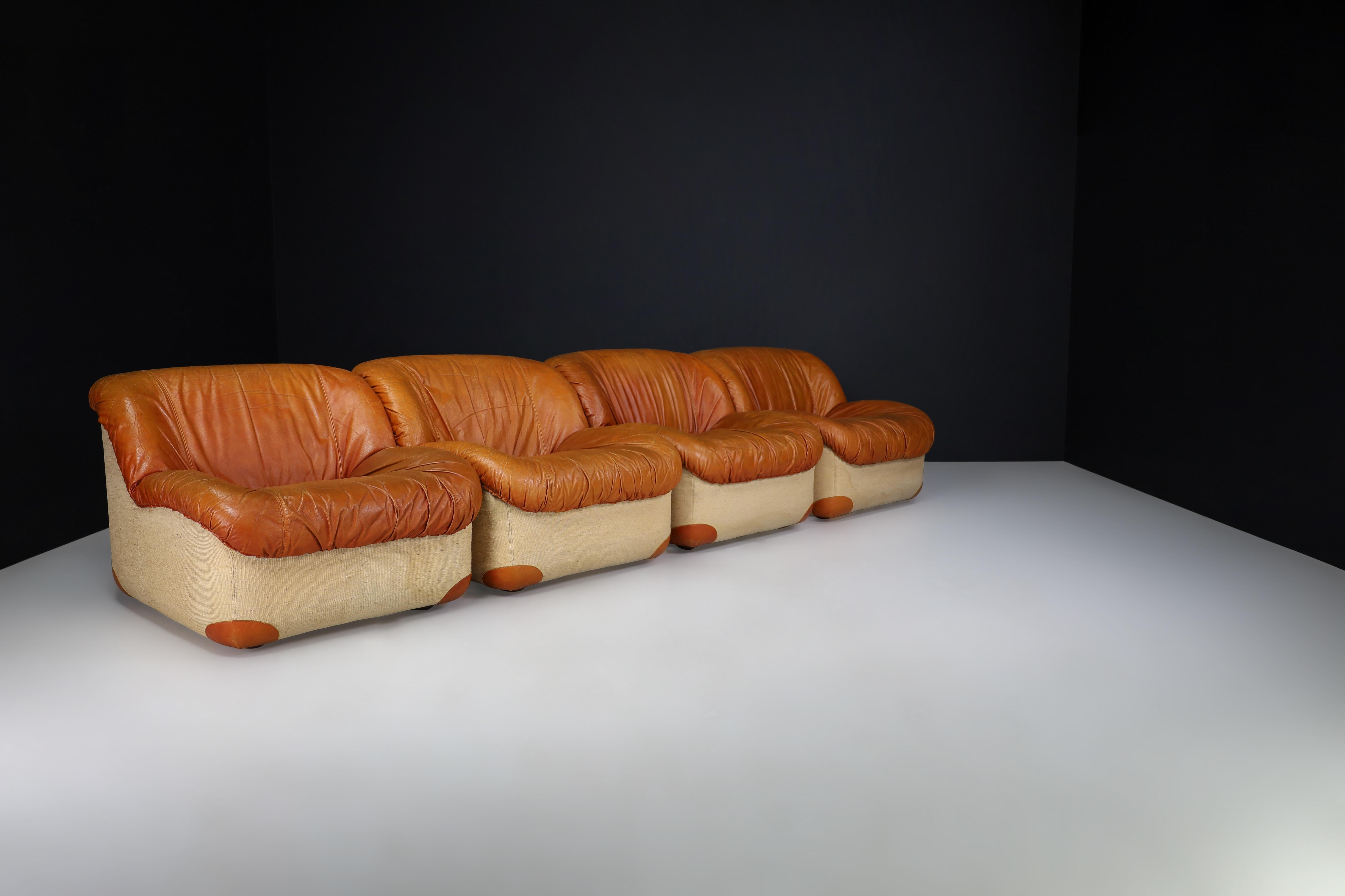 Sillas de salón modernas de mediados de siglo de Guido Faleschini en cuero coñac patinado en venta 4