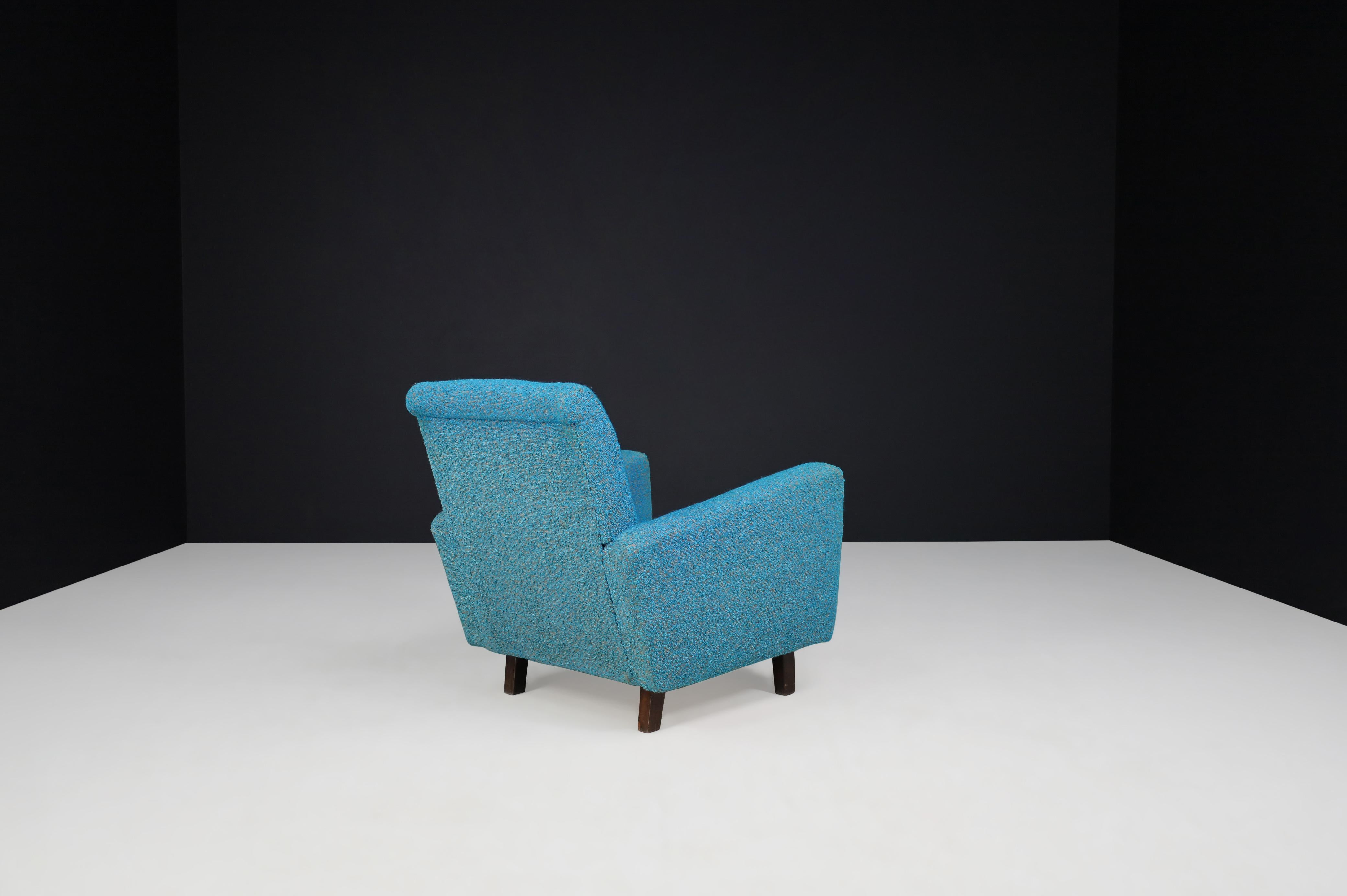 Mid-Century Modern Lounge Chairs in Original Upholstery, Praque 1950s    For Sale 6