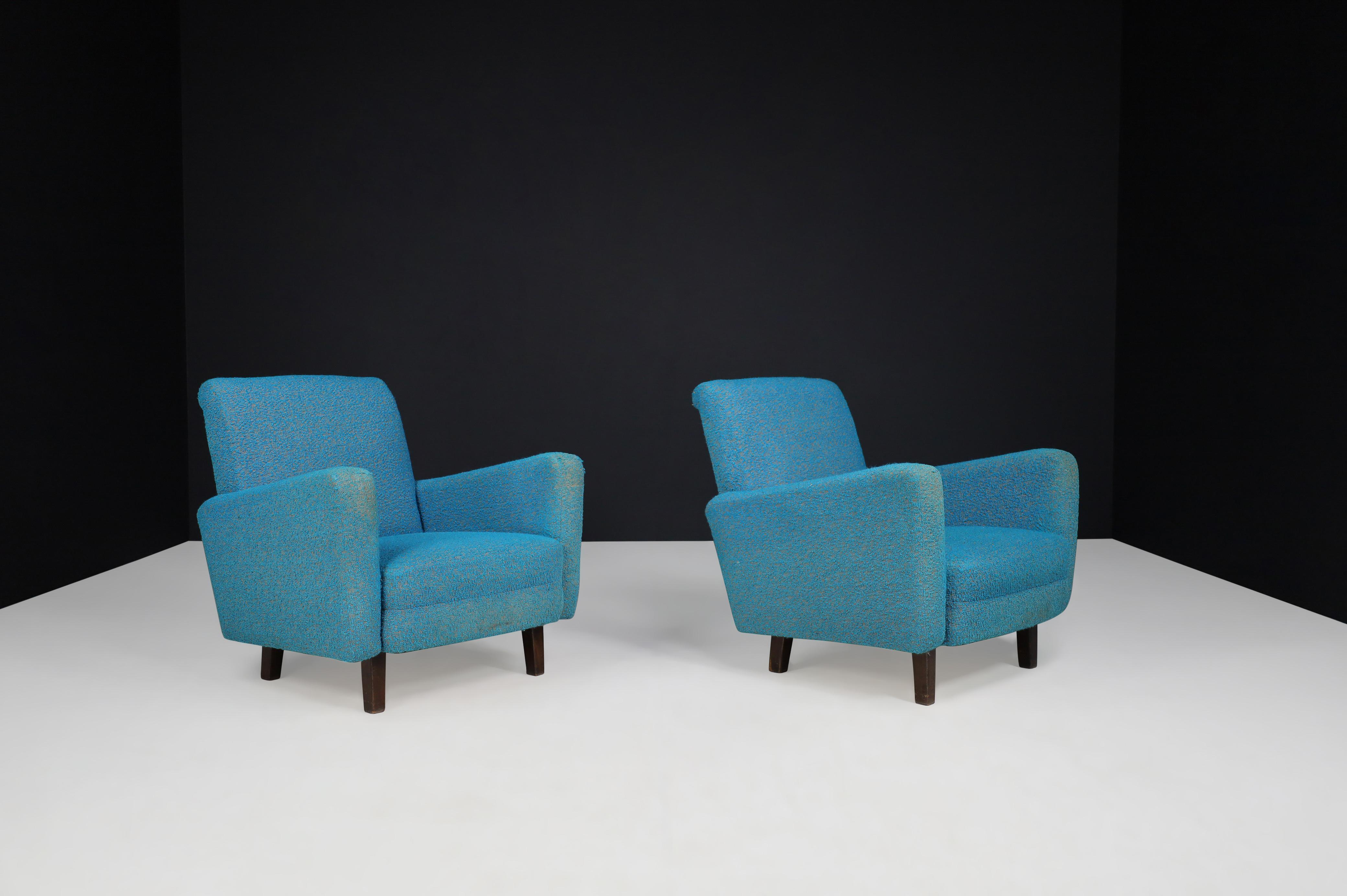 modern upholstery chairs