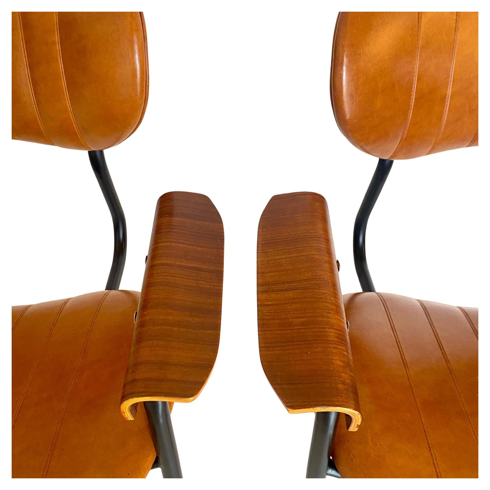 Moderne italienische Sessel, zweier-Set, Gastone Rinaldi, Italien 1960er Jahre im Angebot 3