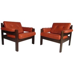 Mid-Century Modern Lounge Chairs with Tufted Upholstery, a Pair