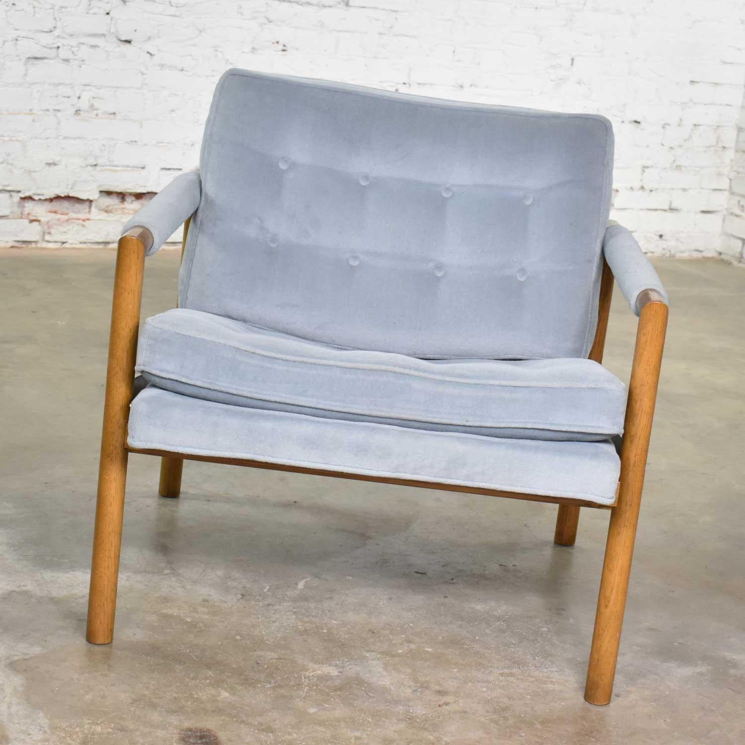 Mid-Century Modern Lounge Club Chair with Wood Frame and Ice Blue Velvet 4