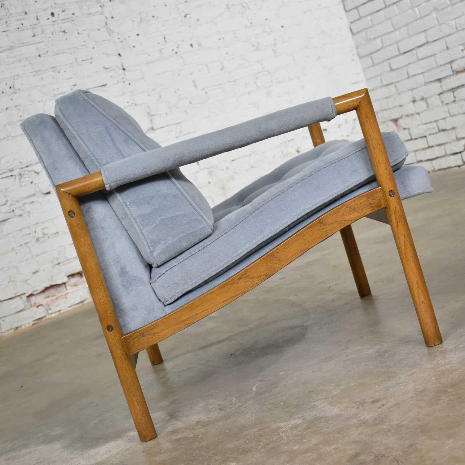 Mid-Century Modern Lounge Club Chair with Wood Frame and Ice Blue Velvet 2