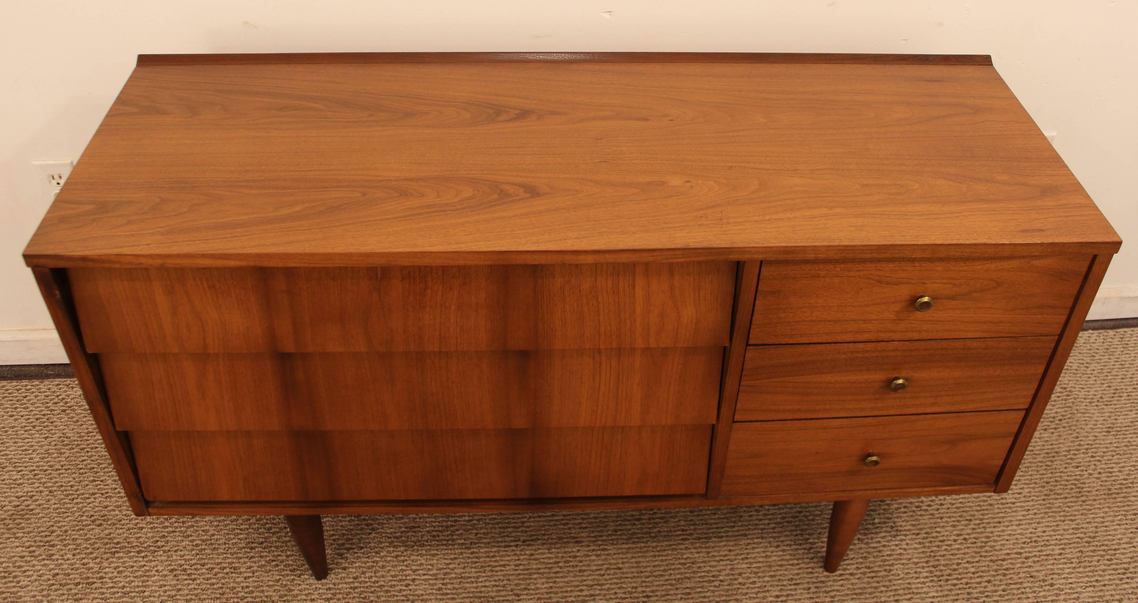 Mid-Century Modern Louvre-Front Credenza In Excellent Condition In Wilmington, DE