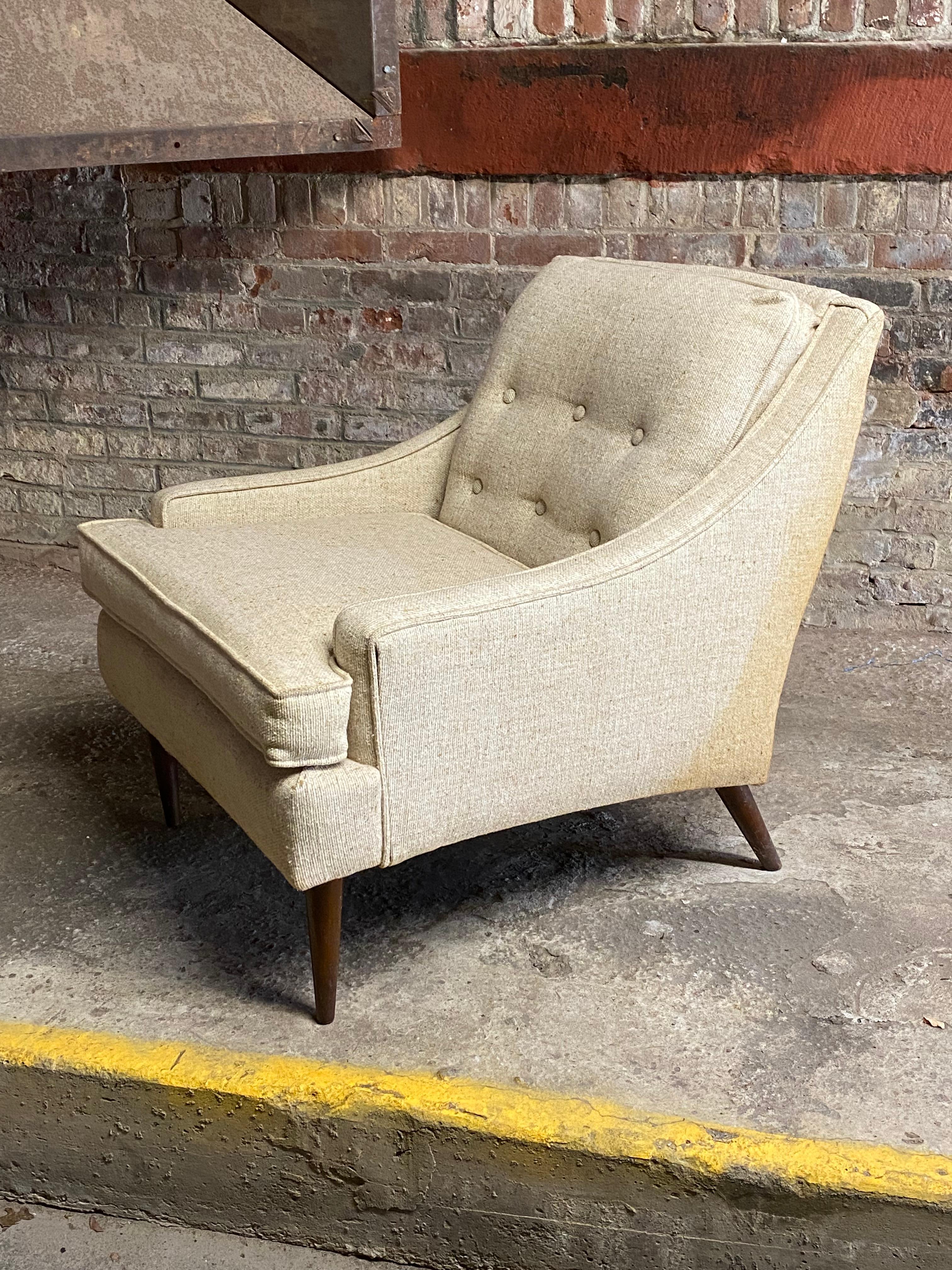 Mid-Century Modern Low Arm Slipper Chair Manner of Milo Baughman for James In Good Condition In Garnerville, NY