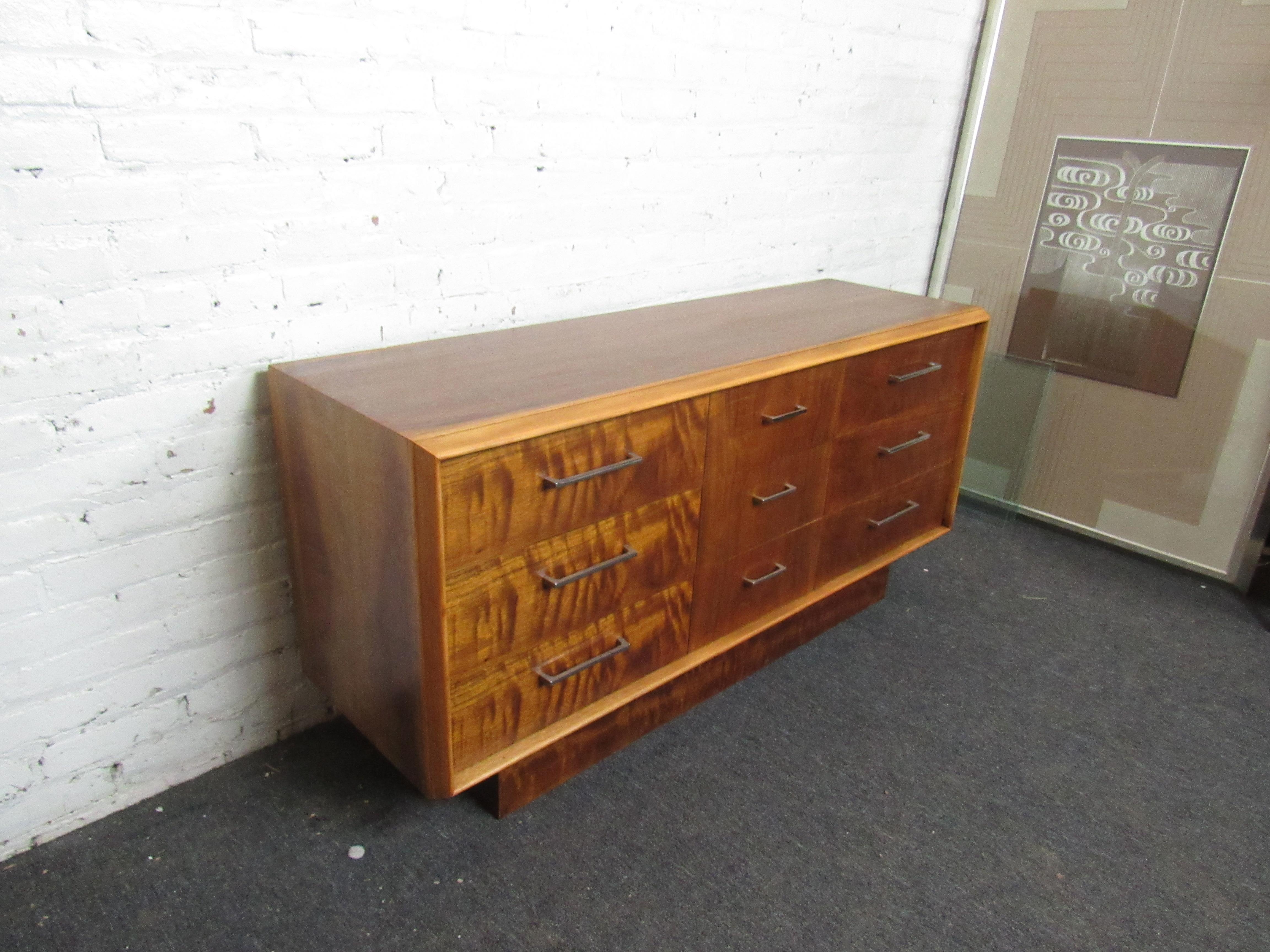 lane mid century dresser