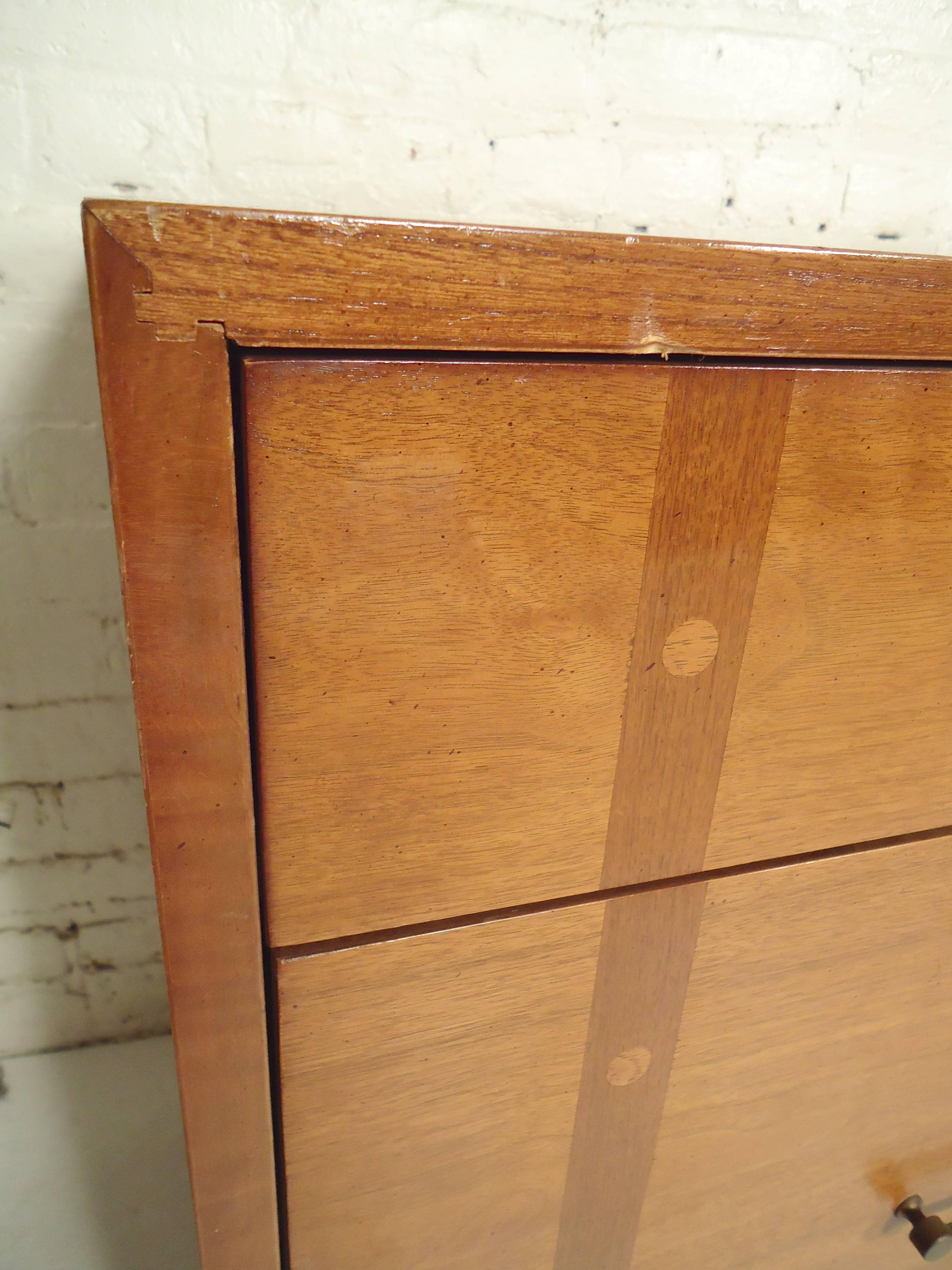 Mid-Century Modern Low Dresser In Good Condition In Brooklyn, NY