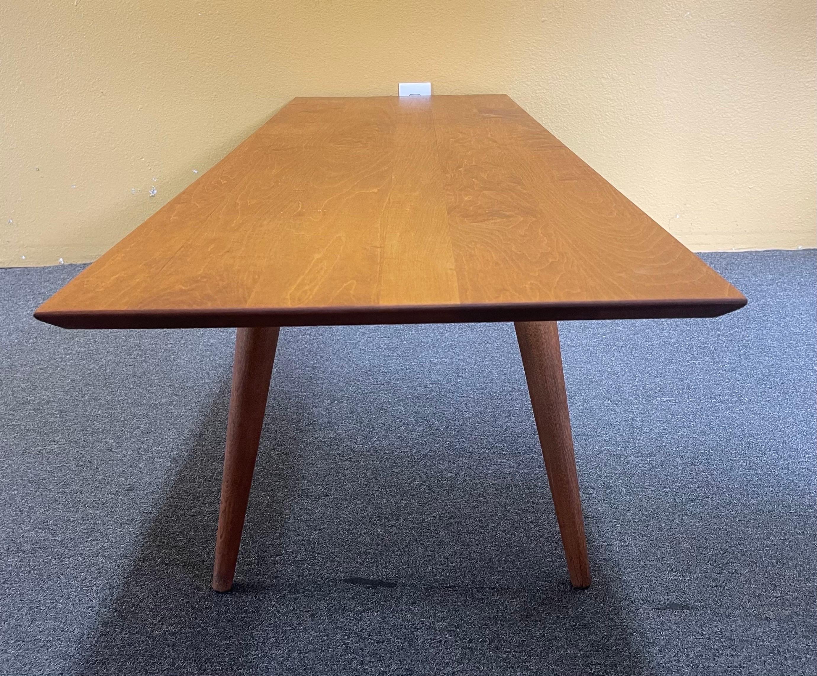 Maple Mid-Century Modern Low Profile Coffee Table by Paul McCobb for Planner Group For Sale