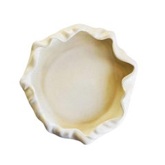 Mid Century Modern Low Wide White Ceramic Bowl in Poppy Trail by Metlox